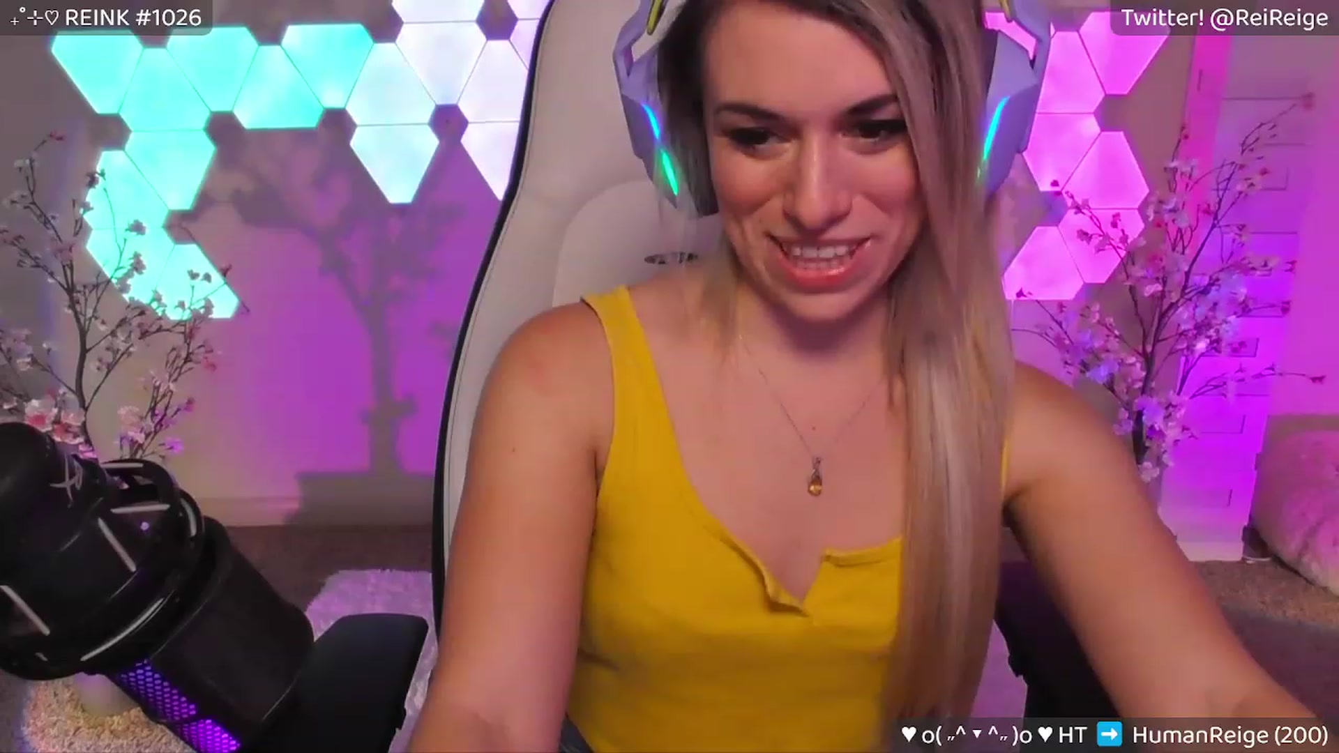 Gallery image thumbnail from Reige's myfreecams stream on, 07/03/2023, 06:57 image 11 of 20