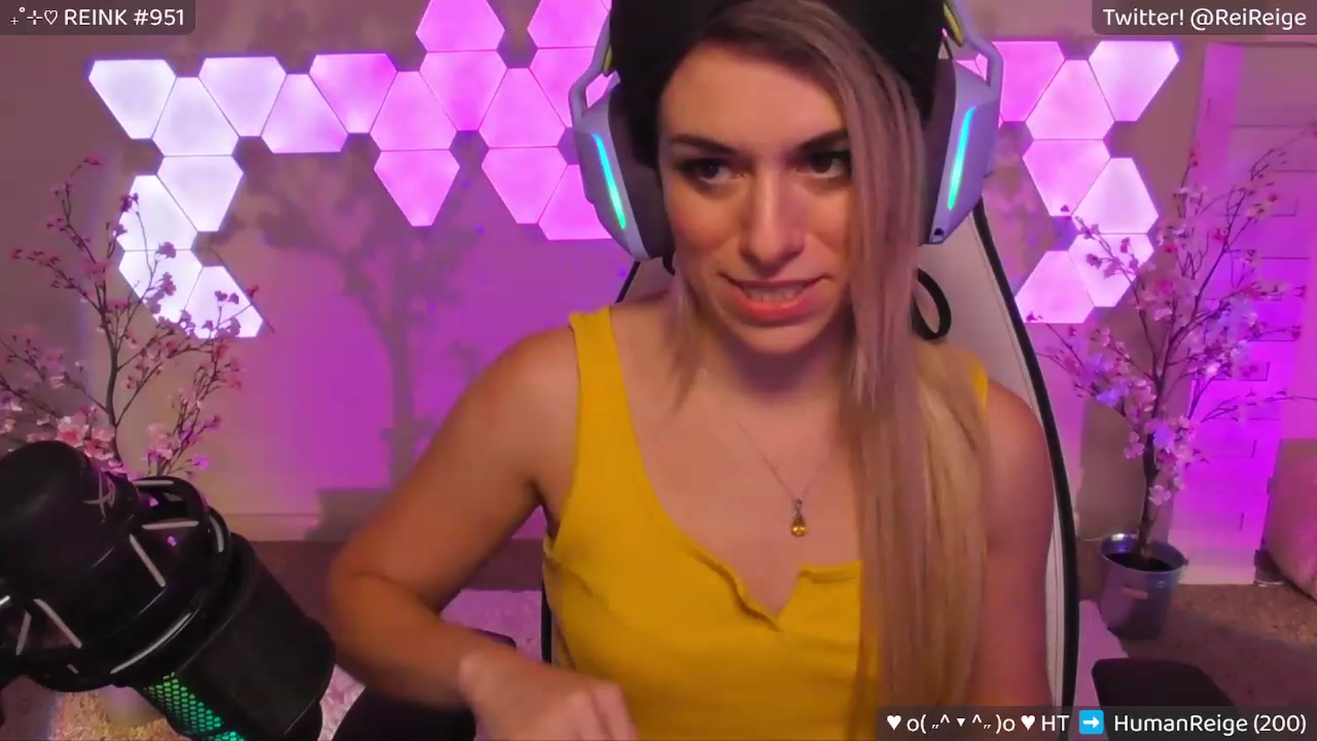 Gallery image thumbnail from Reige's myfreecams stream on, 07/03/2023, 06:57 image 15 of 20