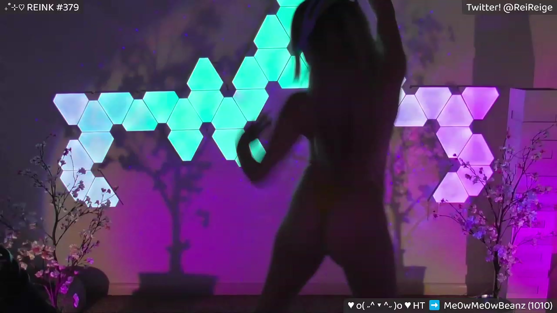 Gallery image thumbnail from Reige's myfreecams stream on, 07/03/2023, 08:49 image 2 of 20