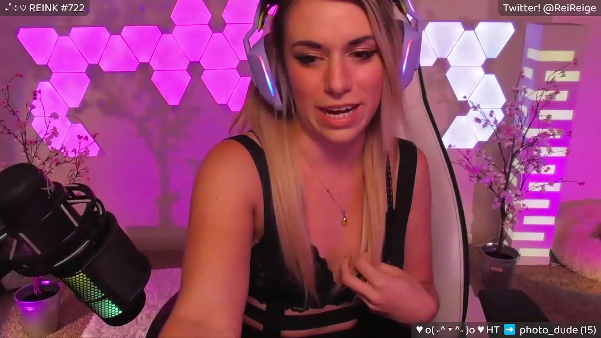 Gallery image thumbnail from Reige's myfreecams stream on, 07/09/2023, 06:57 image 3 of 20