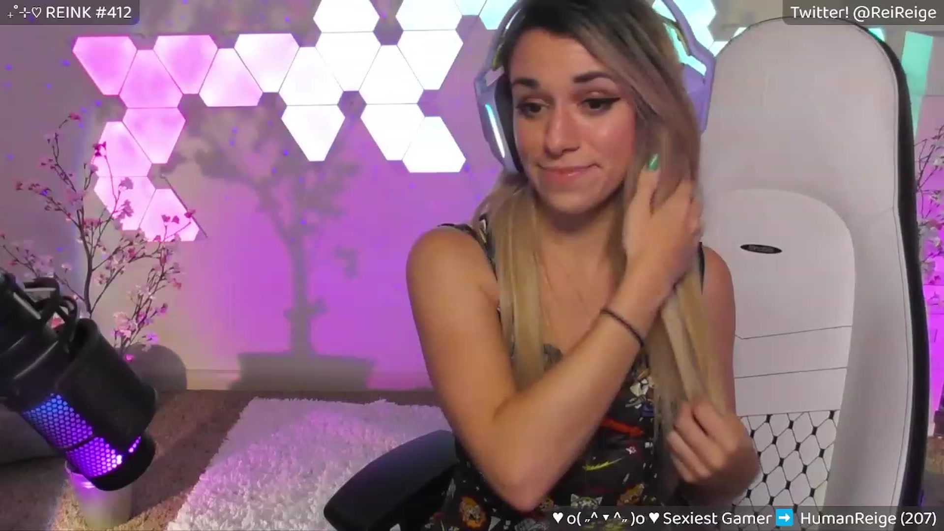Gallery image thumbnail from Reige's myfreecams stream on, 07/26/2023, 08:44 image 14 of 20