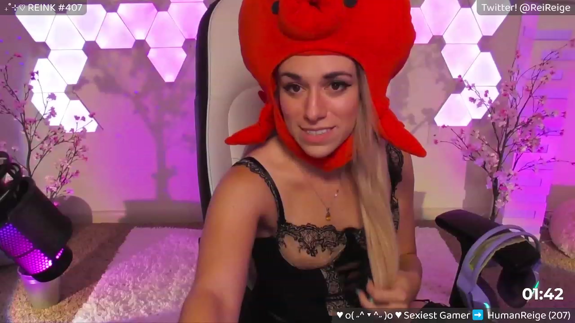Gallery image thumbnail from Reige's myfreecams stream on, 07/26/2023, 08:44 image 16 of 20