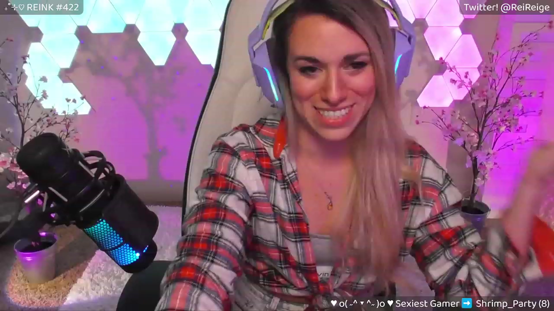 Gallery image thumbnail from Reige's myfreecams stream on, 07/27/2023, 06:39 image 5 of 20