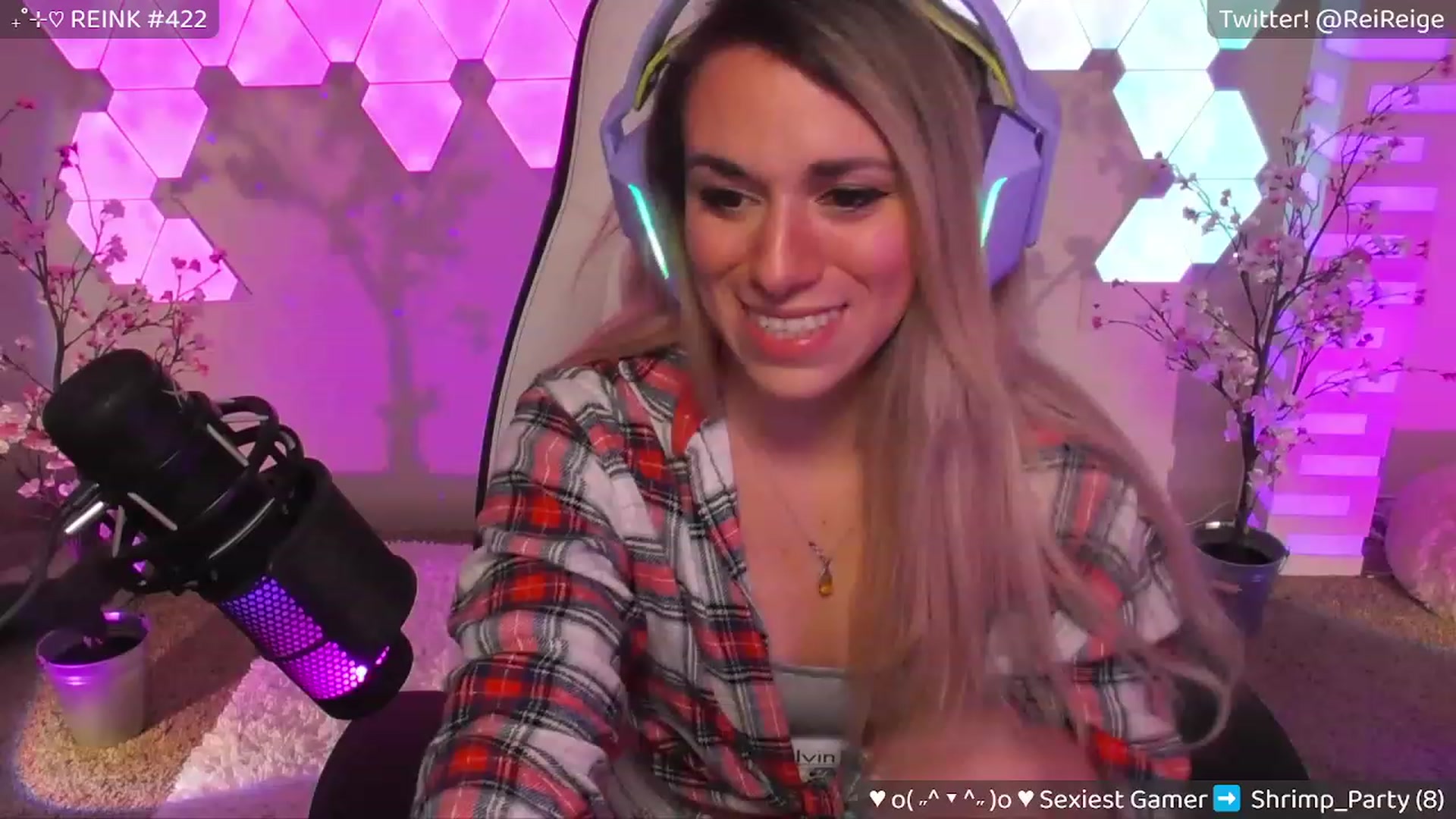 Gallery image thumbnail from Reige's myfreecams stream on, 07/27/2023, 06:39 image 7 of 20