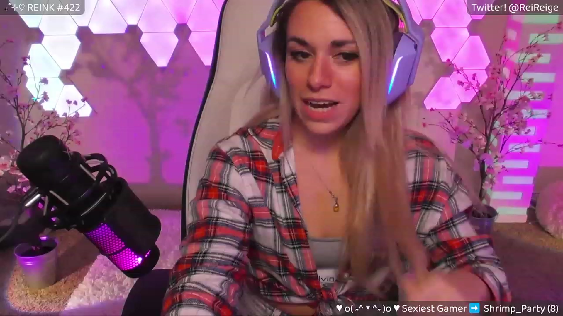 Gallery image thumbnail from Reige's myfreecams stream on, 07/27/2023, 06:39 image 8 of 20