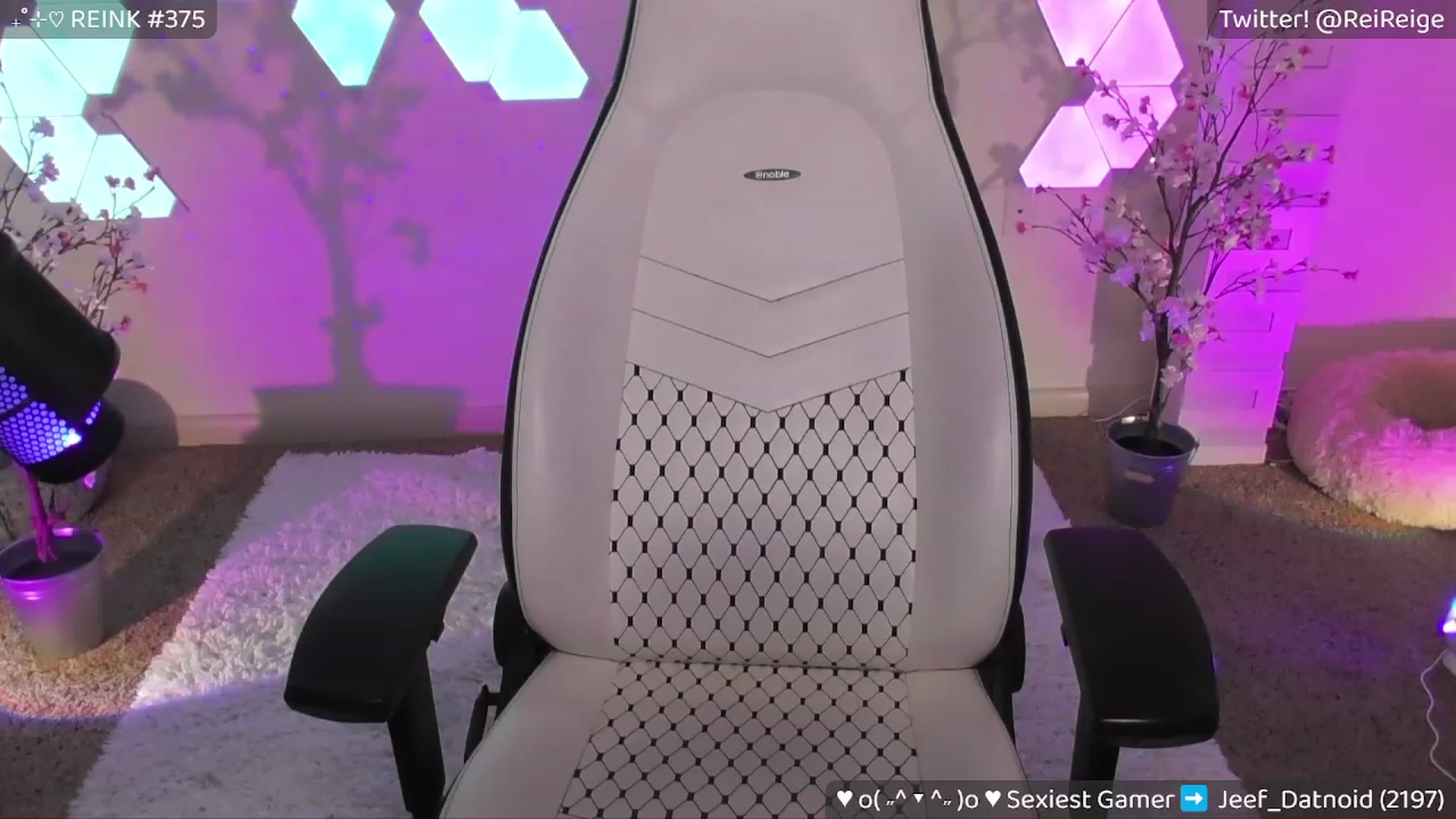 Gallery image thumbnail from Reige's myfreecams stream on, 07/27/2023, 09:39 image 2 of 20