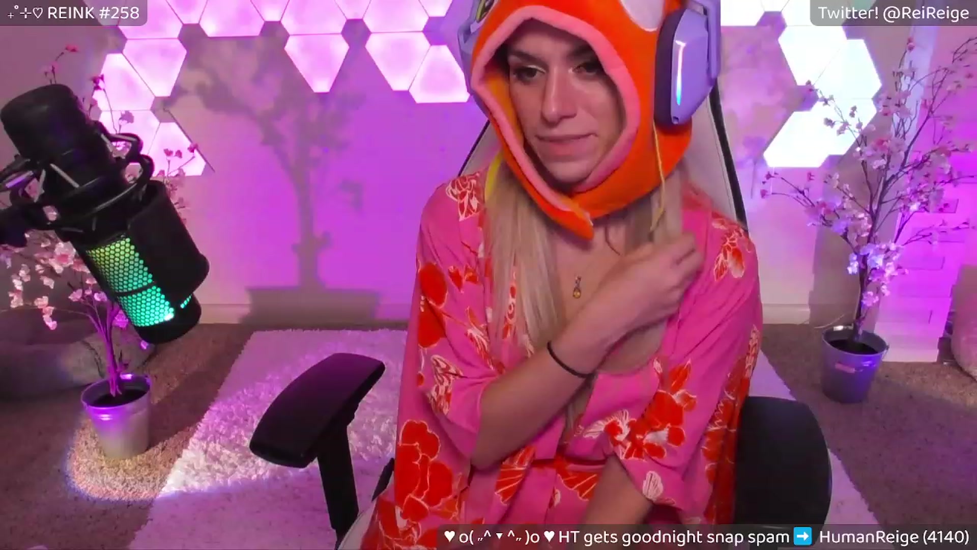 Gallery image thumbnail from Reige's myfreecams stream on, 07/31/2023, 09:12 image 18 of 20
