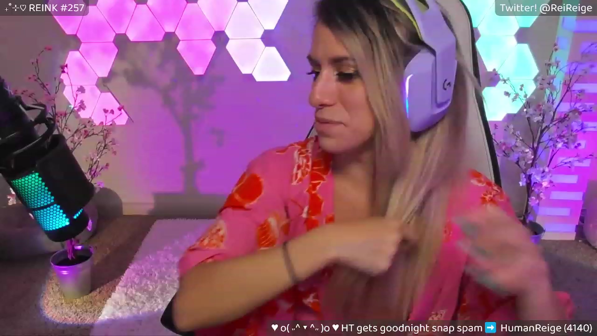 Gallery image thumbnail from Reige's myfreecams stream on, 07/31/2023, 09:32 image 17 of 20