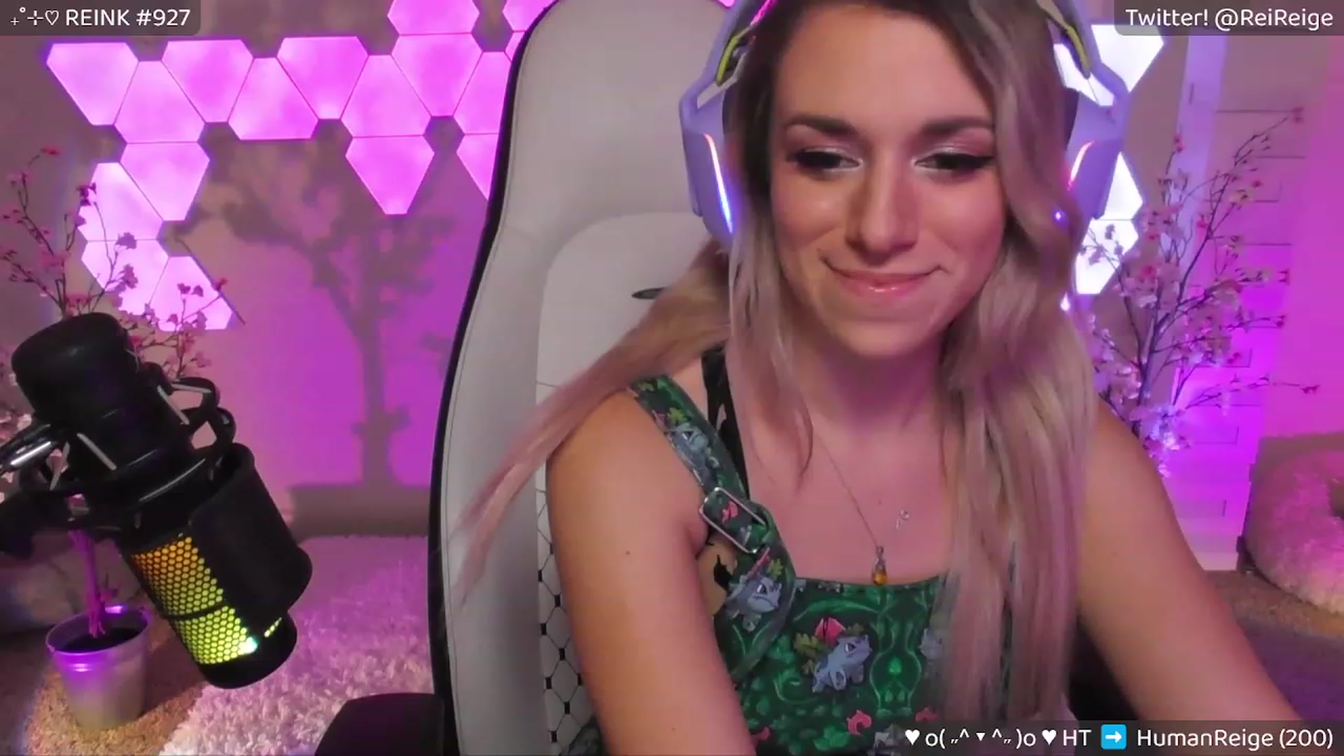 Gallery image thumbnail from Reige's myfreecams stream on, 08/09/2023, 07:36 image 2 of 20