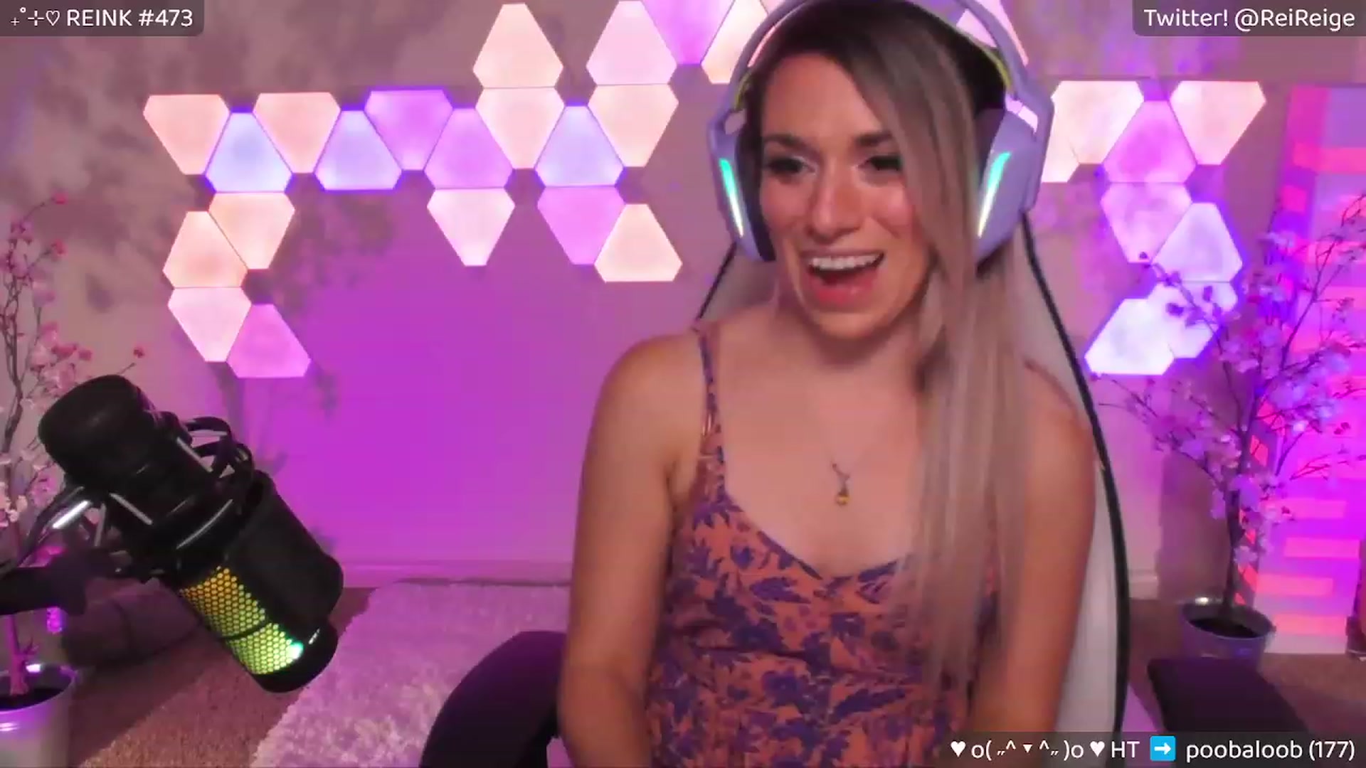 Gallery image thumbnail from Reige's myfreecams stream on, 08/19/2023, 10:05 image 2 of 20