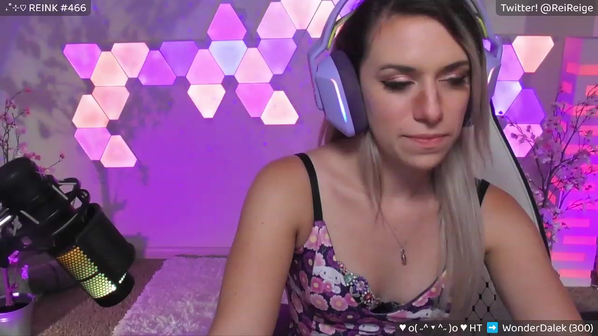 Gallery image thumbnail from Reige's myfreecams stream on, 08/20/2023, 09:23 image 11 of 20