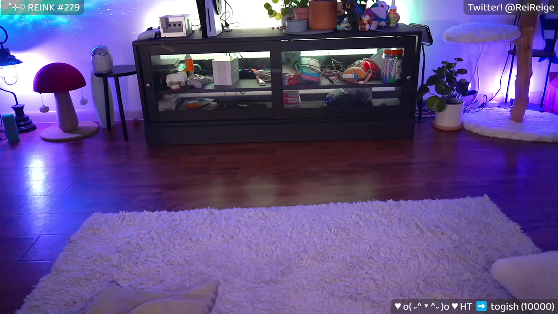 Gallery image thumbnail from Reige's myfreecams stream on, 08/27/2023, 10:28 image 6 of 20