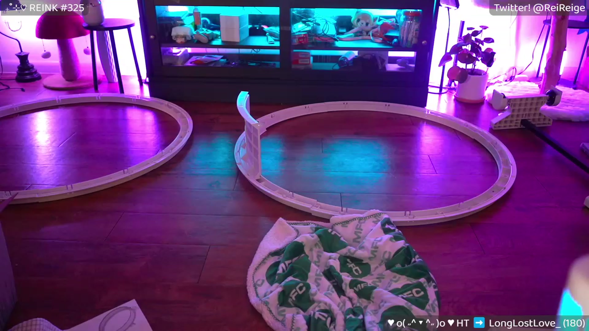 Gallery image thumbnail from Reige's myfreecams stream on, 08/30/2023, 10:42 image 14 of 20