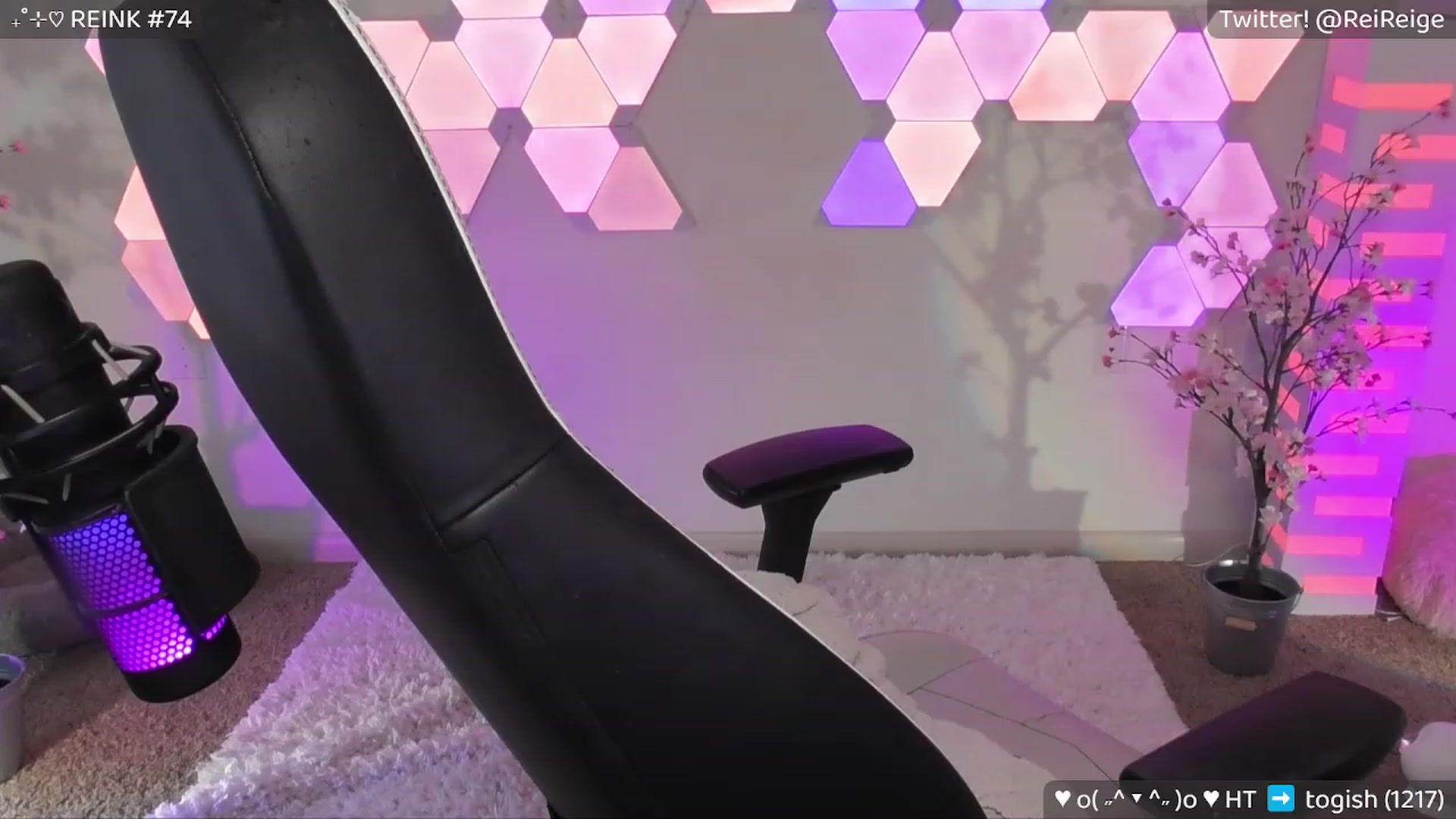 Gallery image thumbnail from Reige's myfreecams stream on, 09/03/2023, 14:21 image 1 of 20