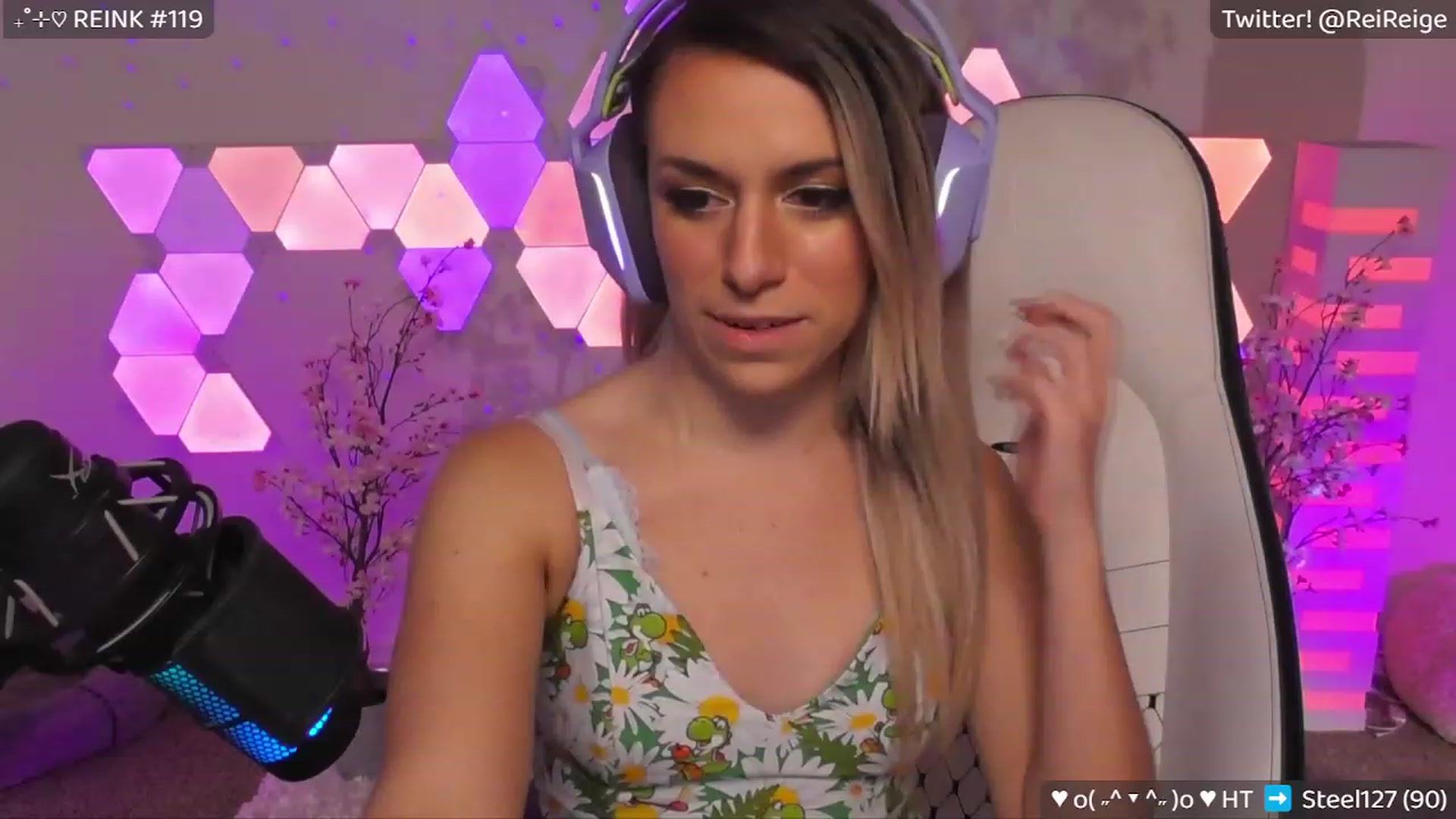 Gallery image thumbnail from Reige's myfreecams stream on, 09/23/2023, 07:41 image 8 of 20