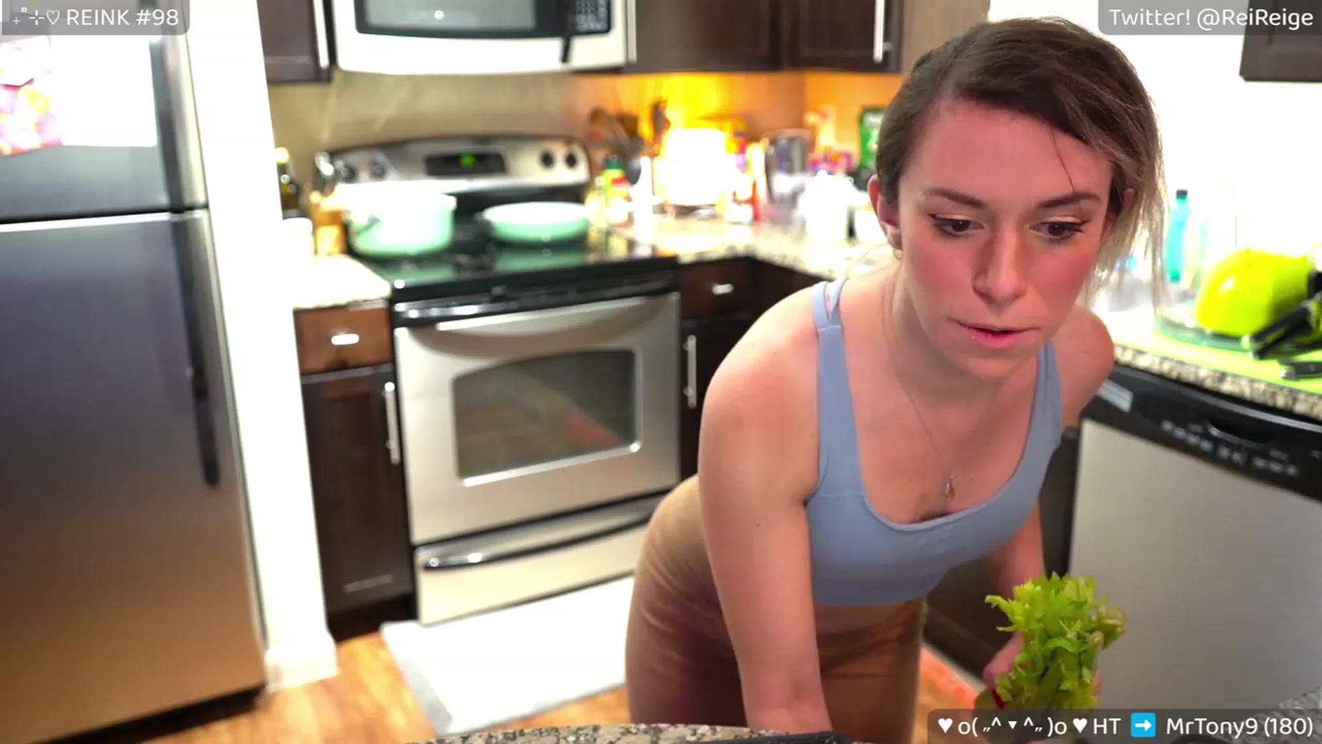 Gallery image thumbnail from Reige's myfreecams stream on, 09/25/2023, 07:47 image 10 of 20