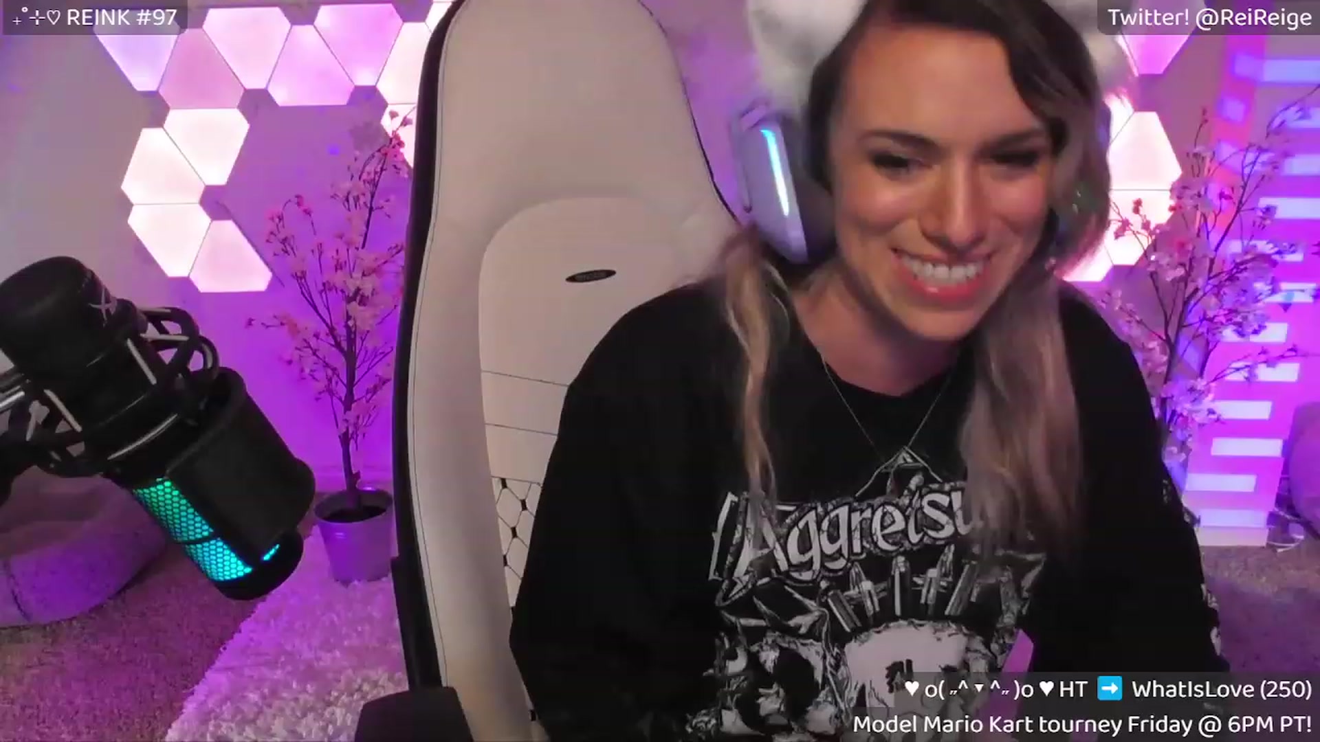 Gallery image thumbnail from Reige's myfreecams stream on, 09/27/2023, 07:12 image 8 of 20