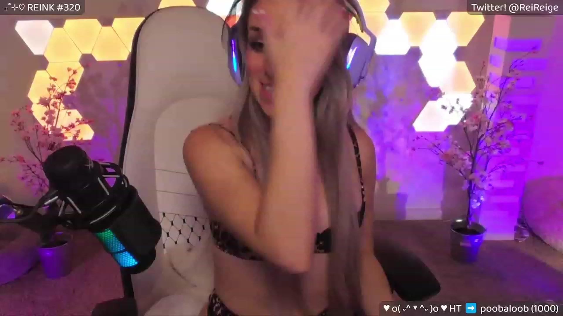 Gallery image thumbnail from Reige's myfreecams stream on, 10/07/2023, 09:34 image 2 of 20