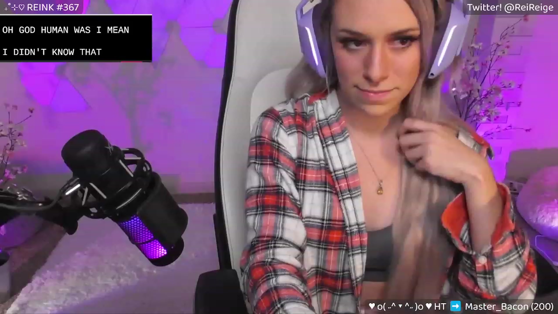 Gallery image thumbnail from Reige's myfreecams stream on, 10/21/2023, 07:47 image 8 of 20
