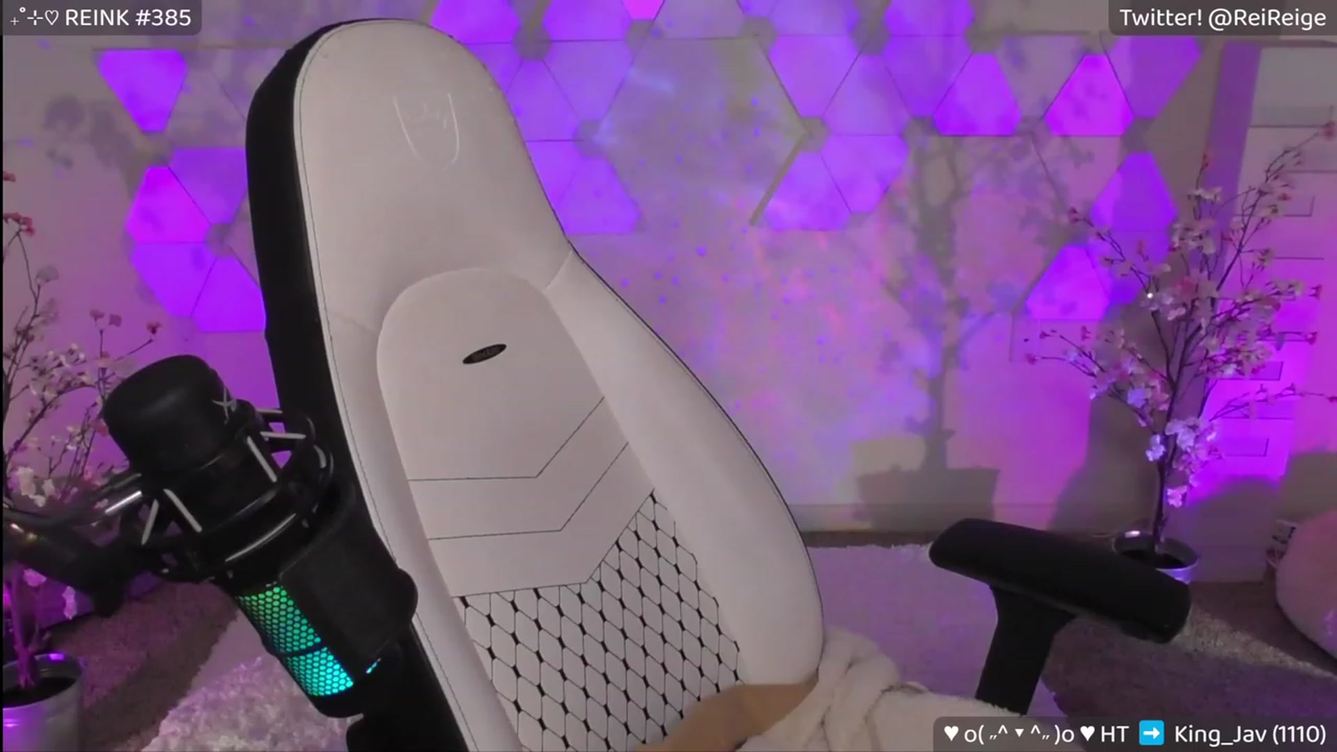 Gallery image thumbnail from Reige's myfreecams stream on, 10/27/2023, 09:20 image 15 of 20
