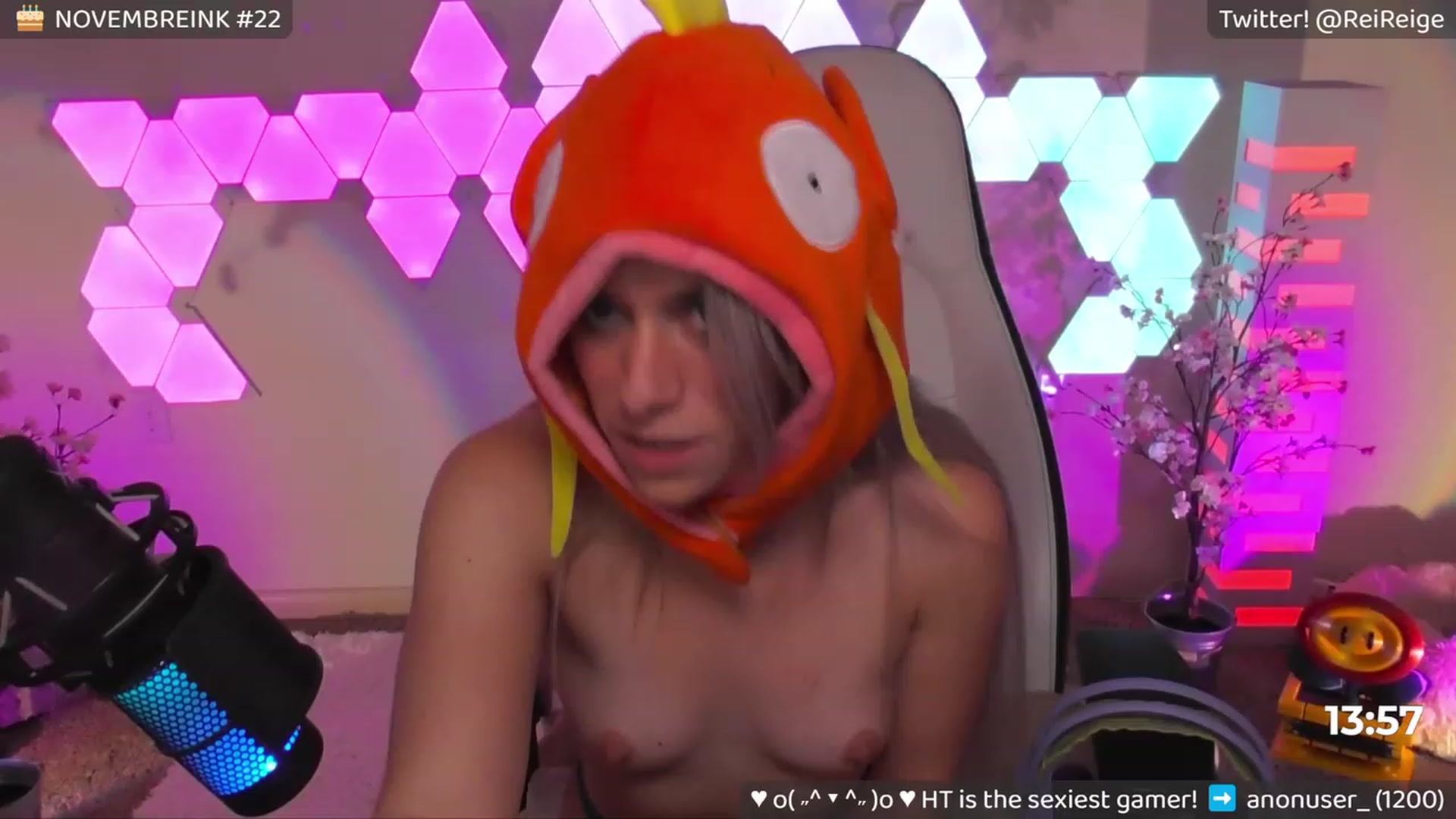 Gallery image thumbnail from Reige's myfreecams stream on, 11/09/2023, 10:59 image 18 of 20