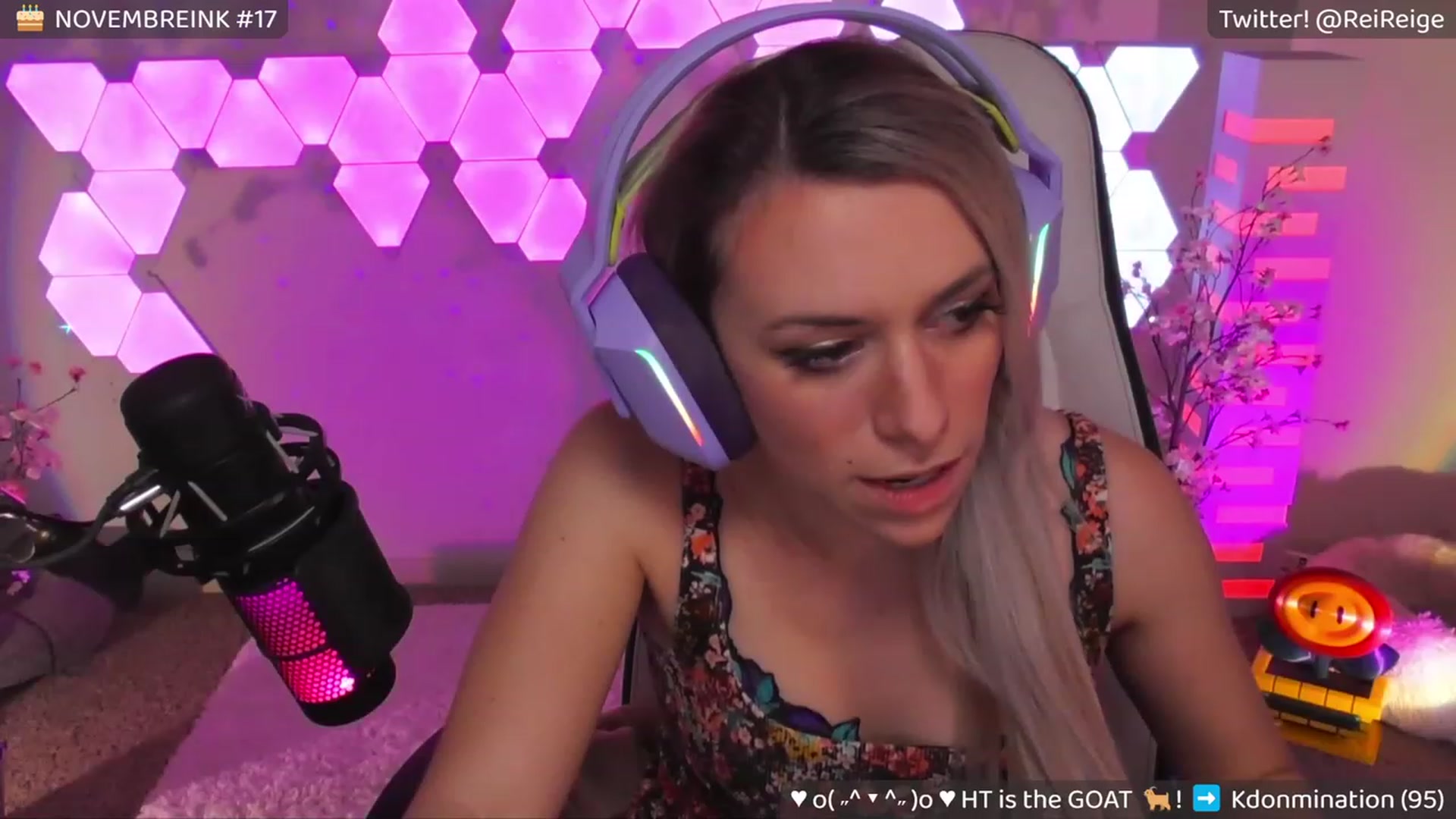 Gallery image thumbnail from Reige's myfreecams stream on, 11/16/2023, 08:24 image 19 of 20