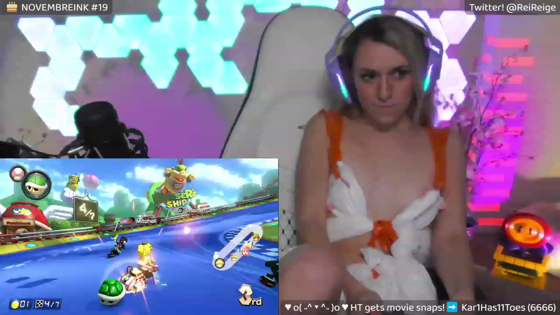 Gallery image thumbnail from Reige's myfreecams stream on, 11/21/2023, 10:23 image 8 of 20
