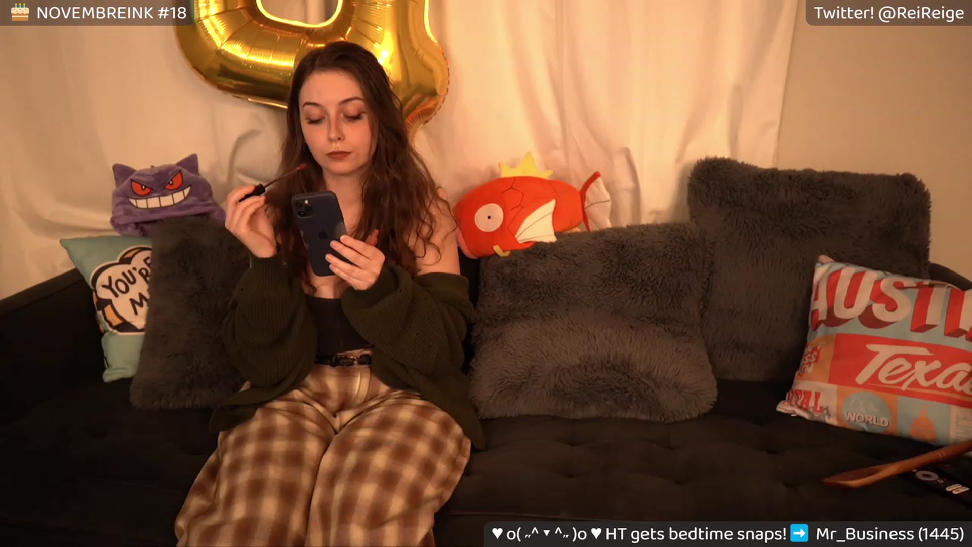 Gallery image thumbnail from Reige's myfreecams stream on, 11/25/2023, 07:04 image 15 of 20