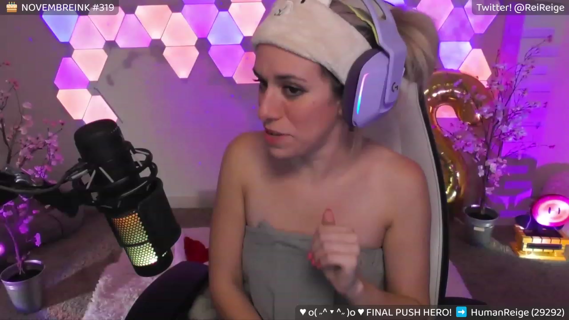 Gallery image thumbnail from Reige's myfreecams stream on, 12/01/2023, 10:38 image 9 of 20