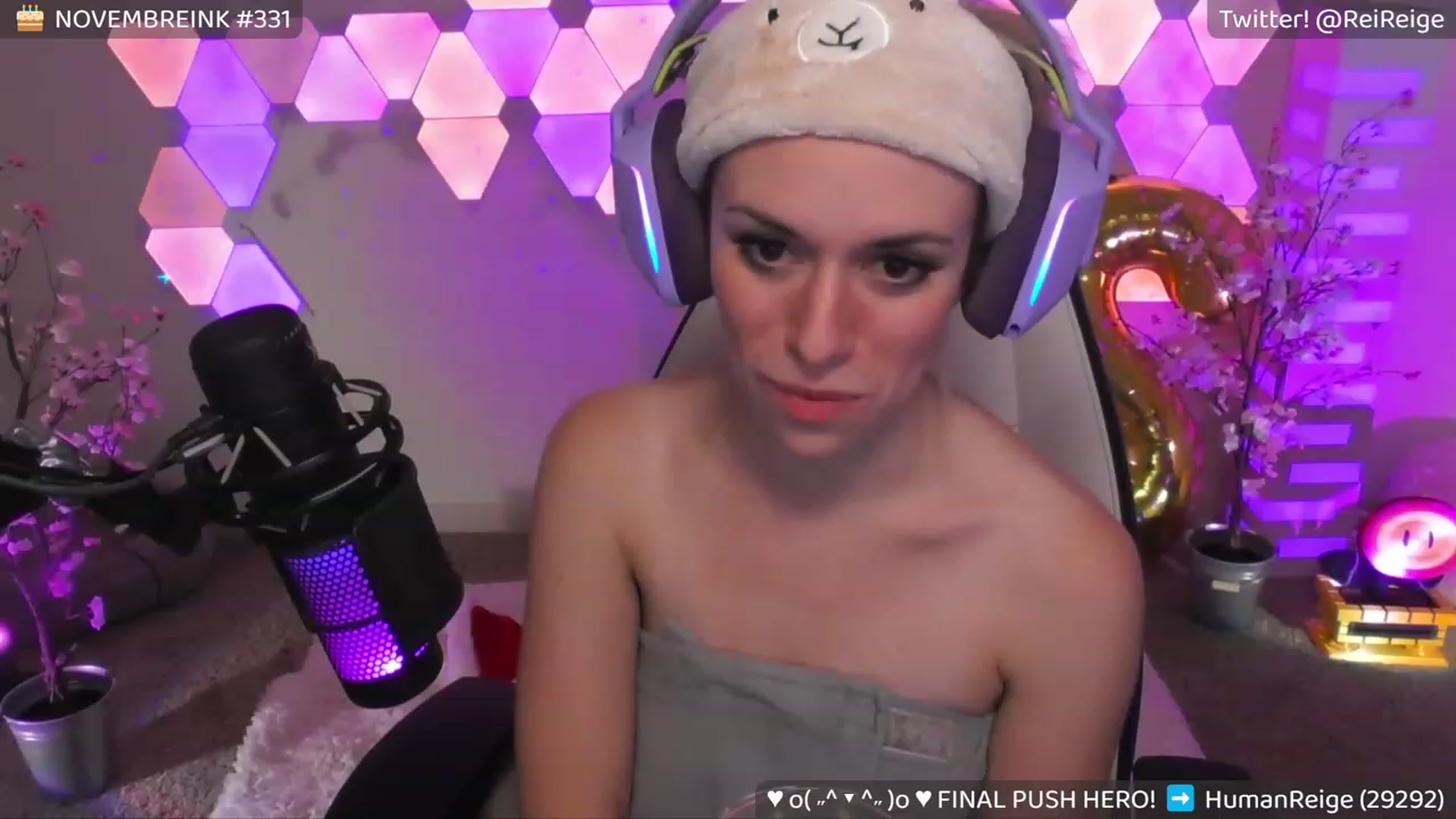 Gallery image thumbnail from Reige's myfreecams stream on, 12/01/2023, 10:38 image 10 of 20