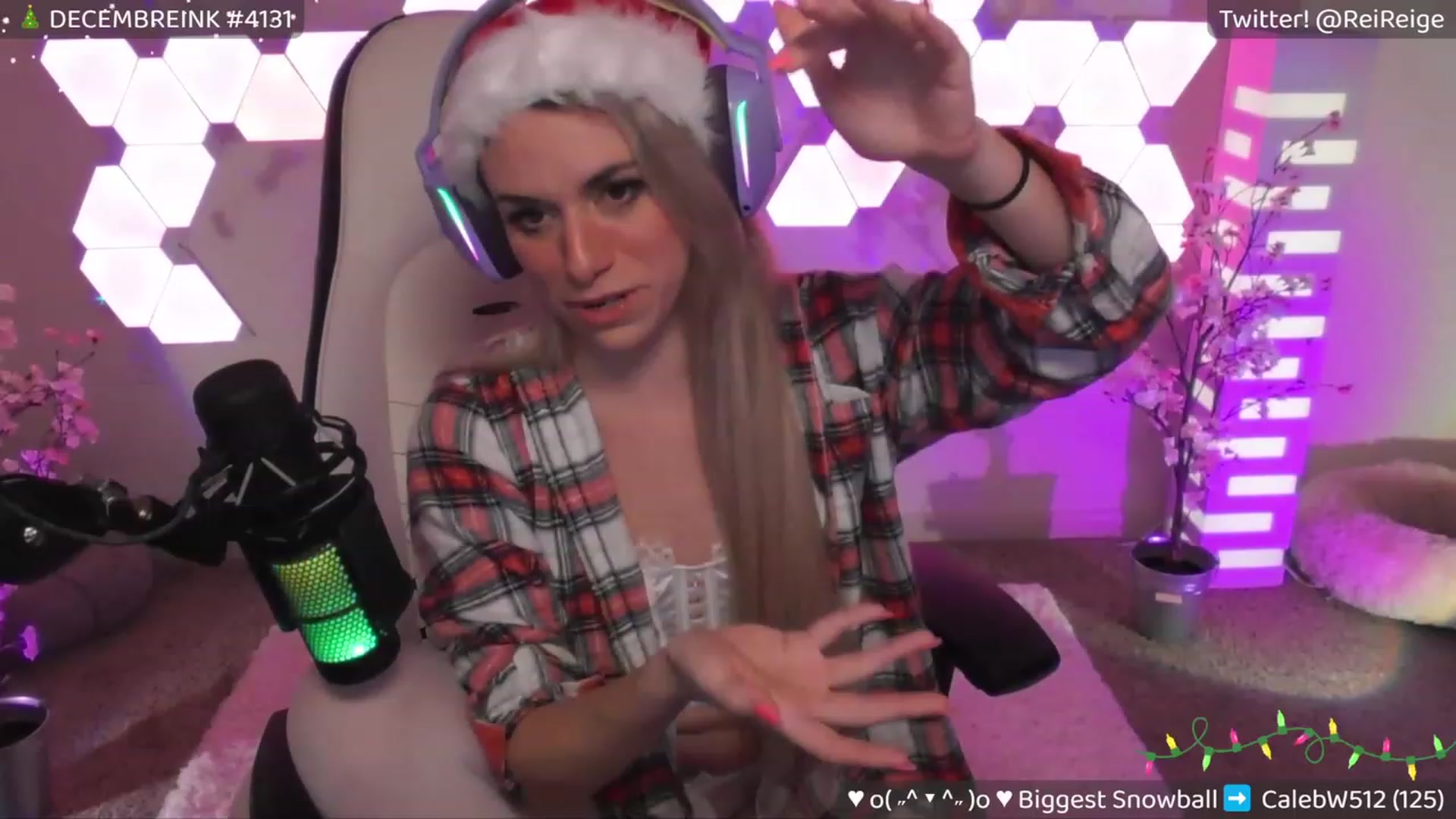 Gallery image thumbnail from Reige's myfreecams stream on, 12/08/2023, 08:50 image 7 of 20