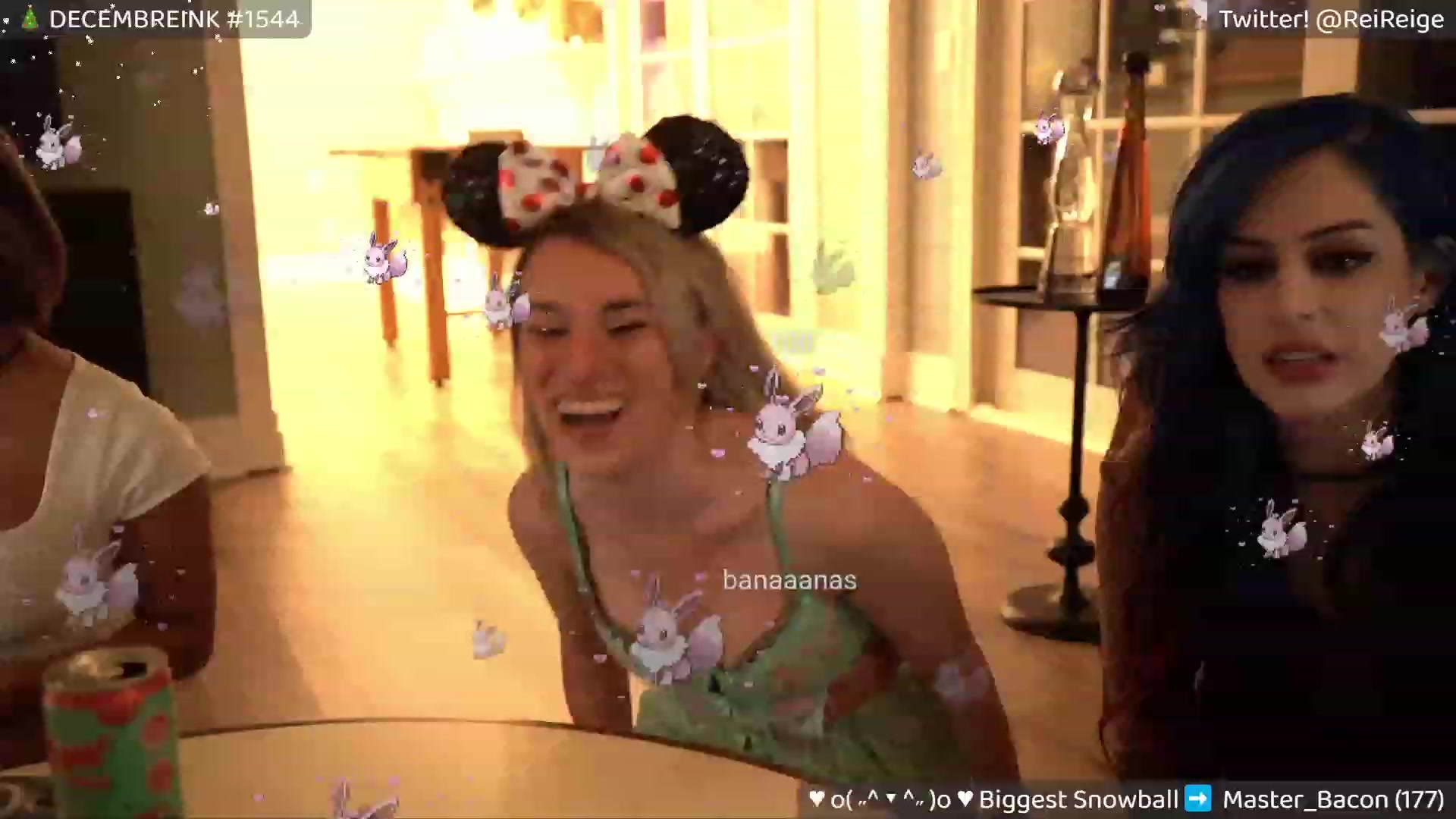 Gallery image thumbnail from Reige's myfreecams stream on, 12/11/2023, 07:37 image 17 of 20