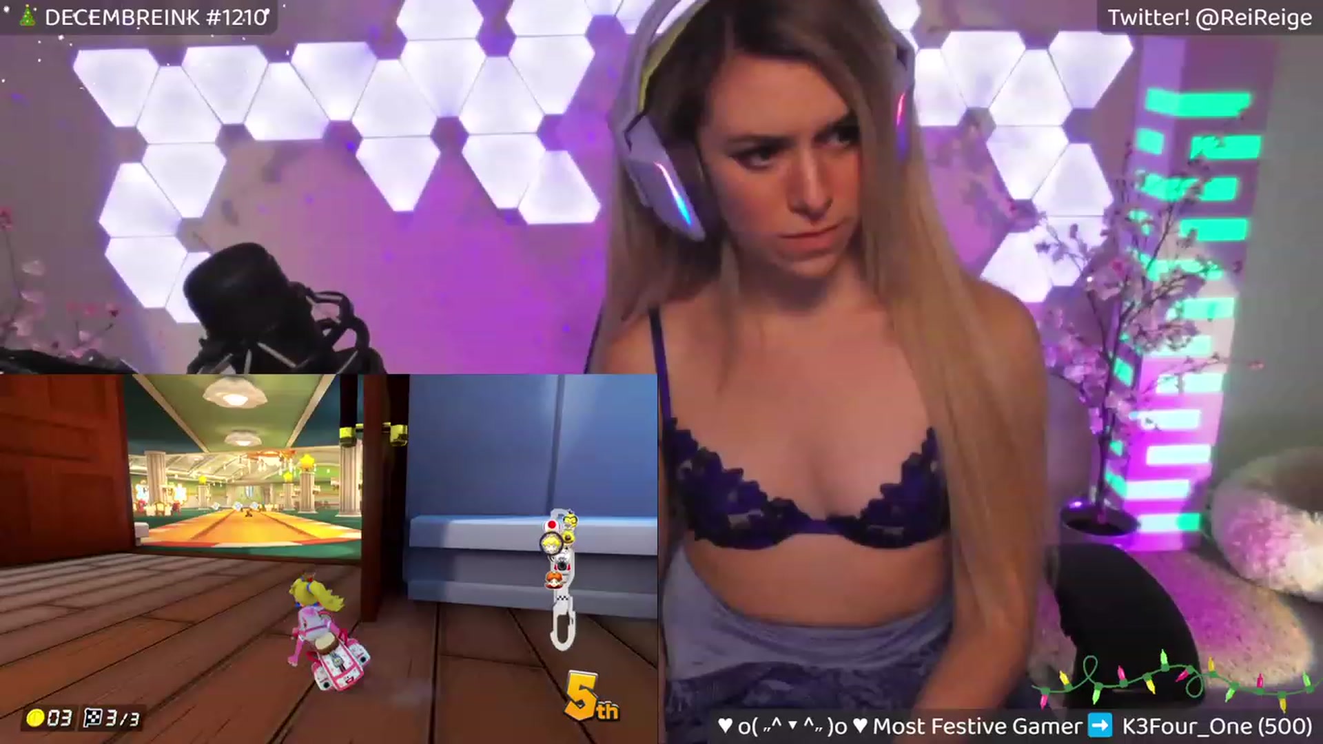 Gallery image thumbnail from Reige's myfreecams stream on, 12/20/2023, 11:30 image 14 of 20