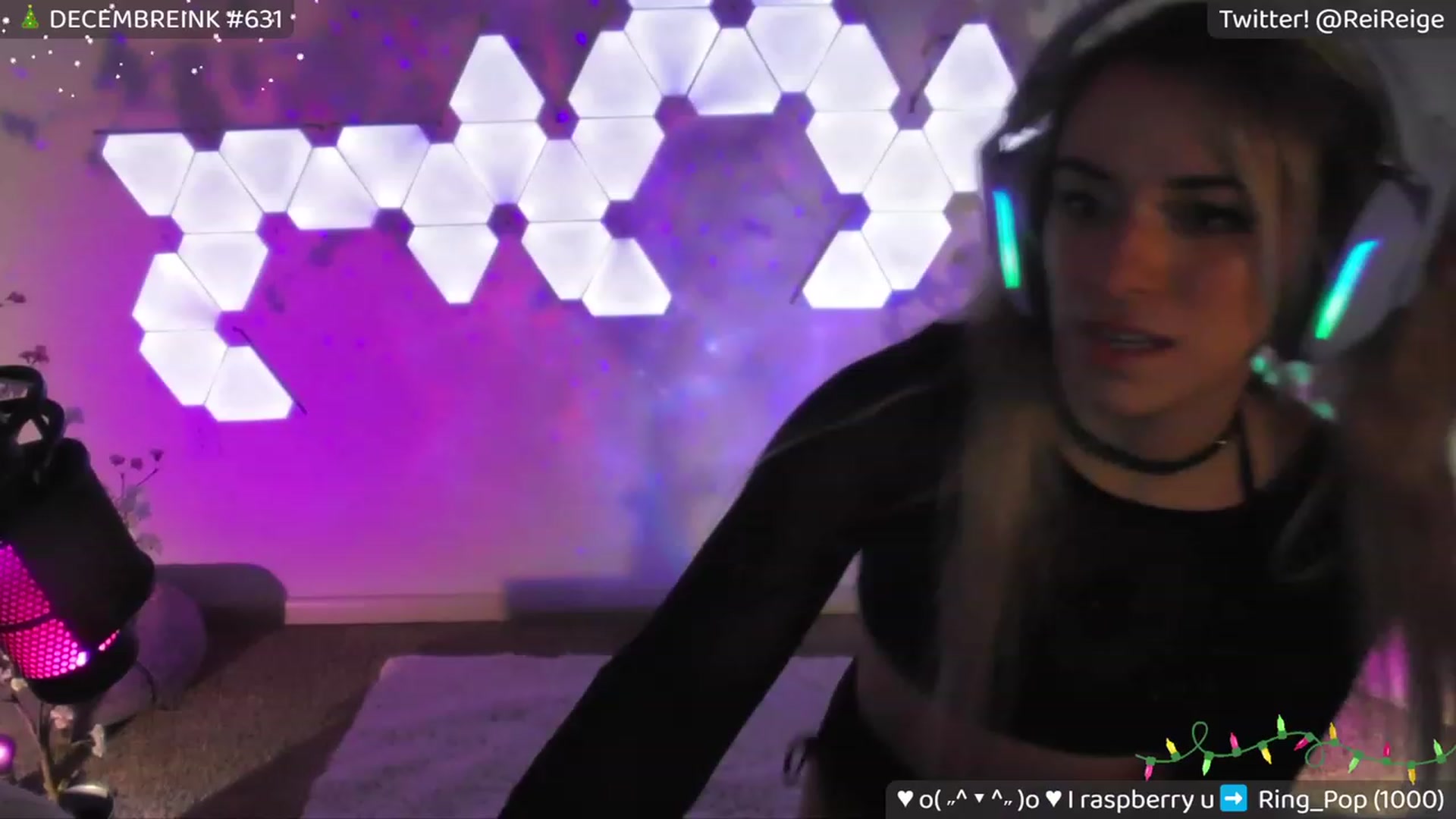 Gallery image thumbnail from Reige's myfreecams stream on, 12/29/2023, 12:16 image 11 of 20