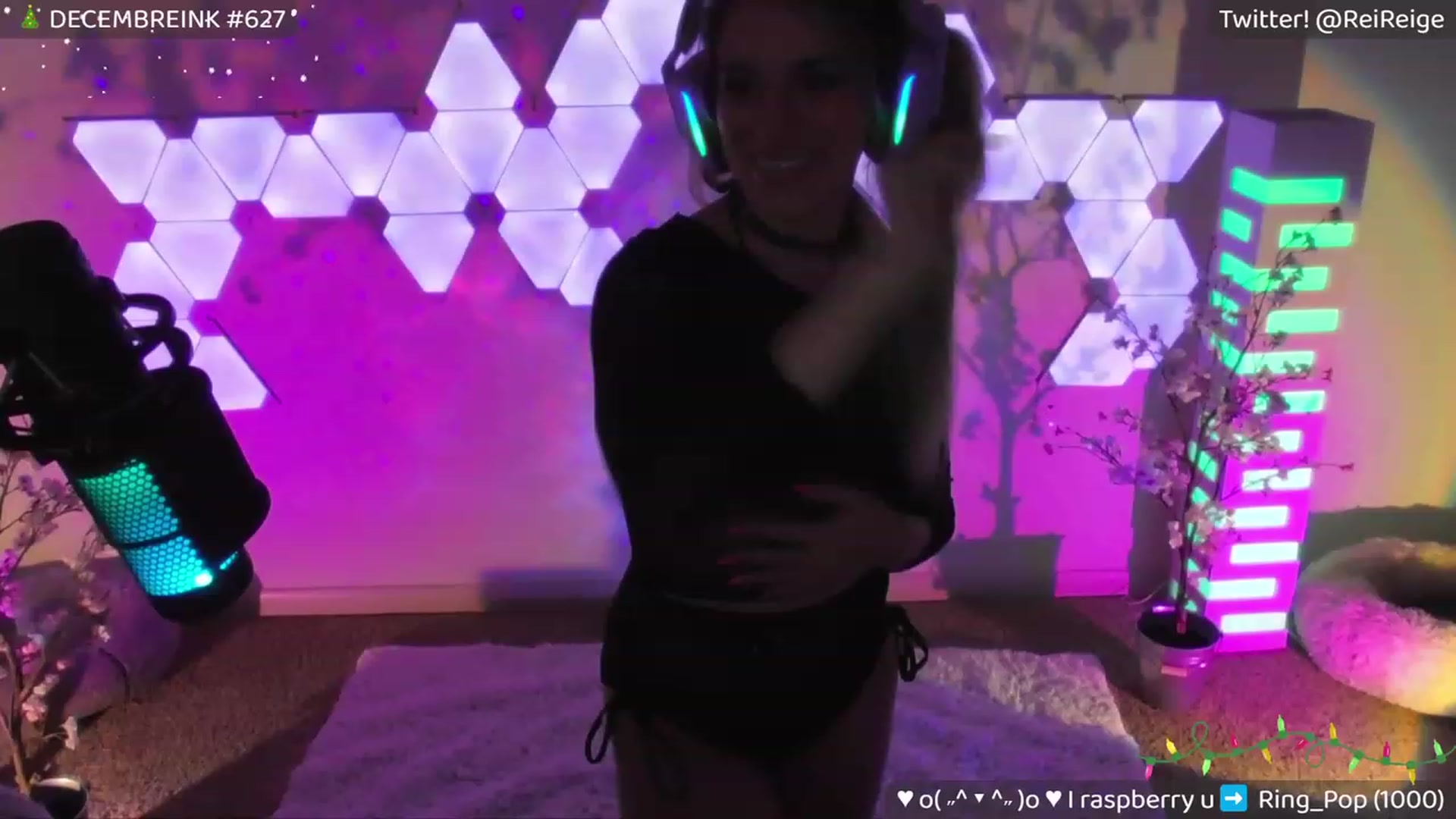 Gallery image thumbnail from Reige's myfreecams stream on, 12/29/2023, 12:16 image 13 of 20