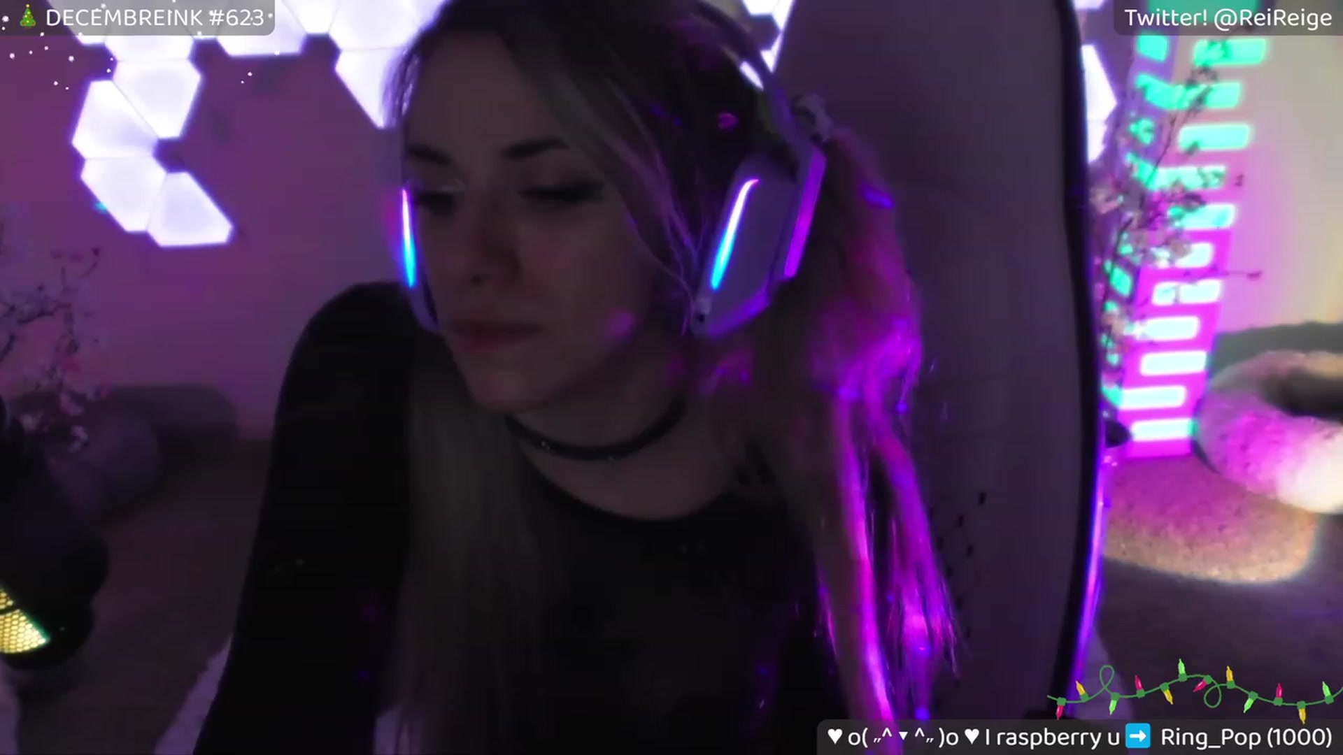 Gallery image thumbnail from Reige's myfreecams stream on, 12/29/2023, 12:54 image 18 of 20