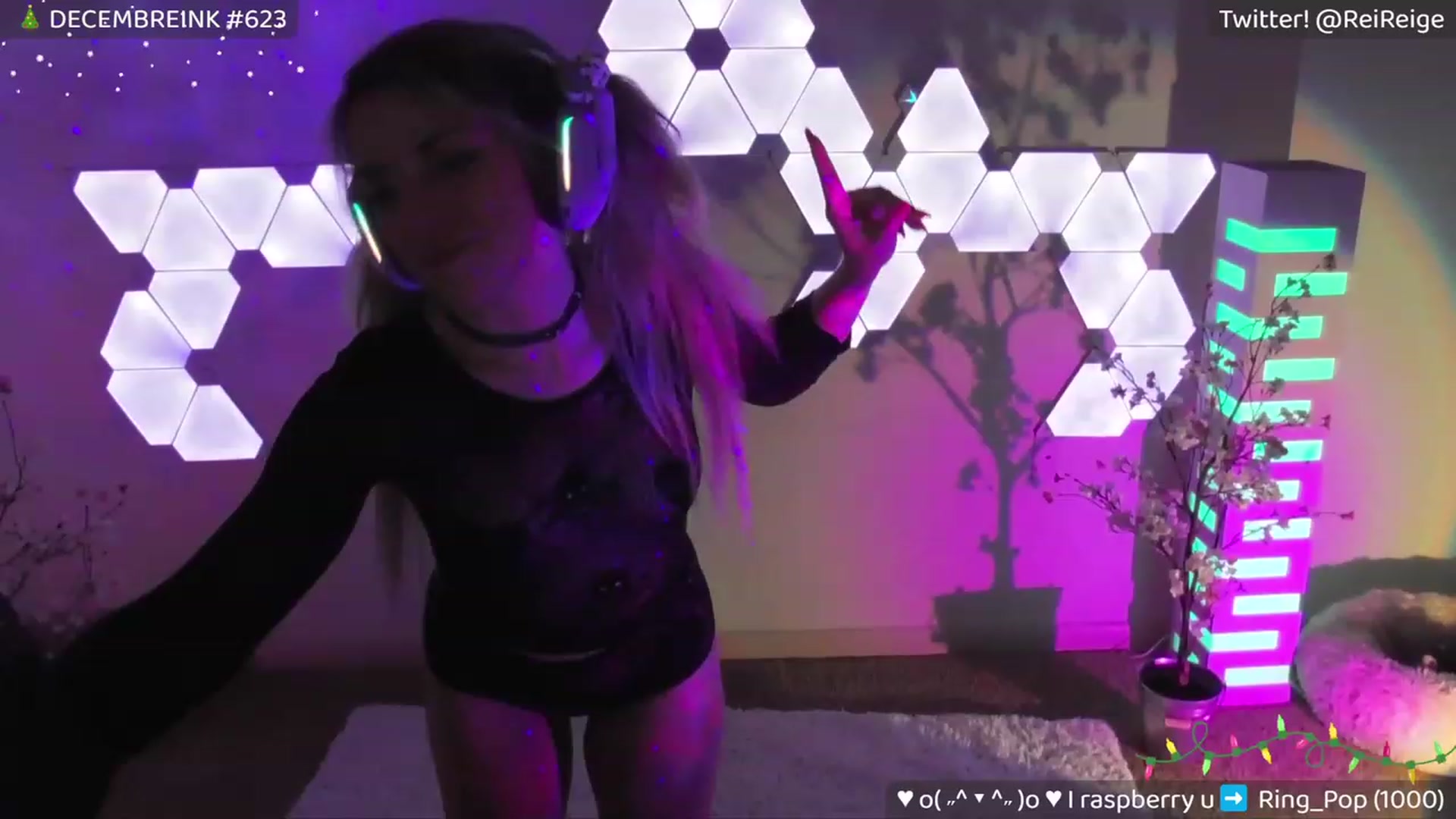 Gallery image thumbnail from Reige's myfreecams stream on, 12/29/2023, 12:54 image 9 of 20