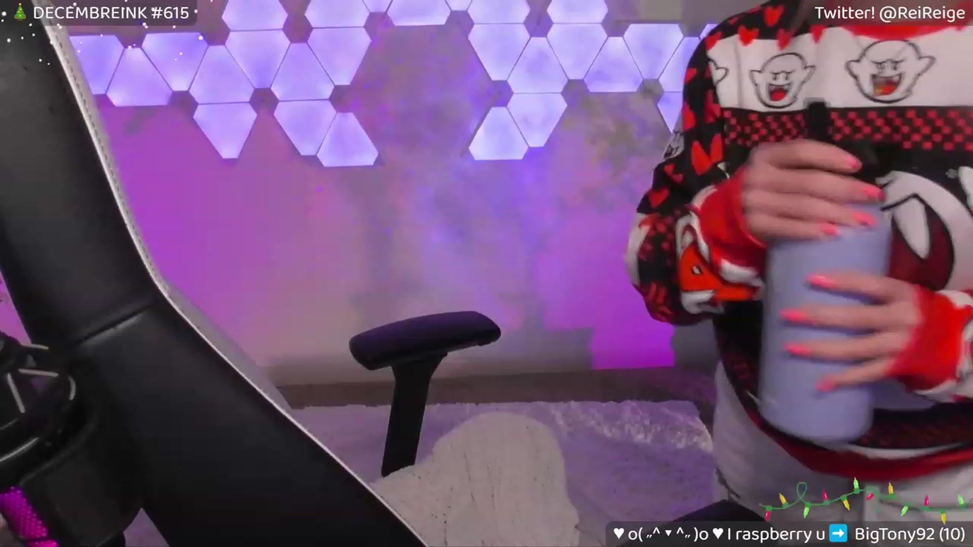 Gallery image thumbnail from Reige's myfreecams stream on, 12/31/2023, 09:04 image 16 of 20