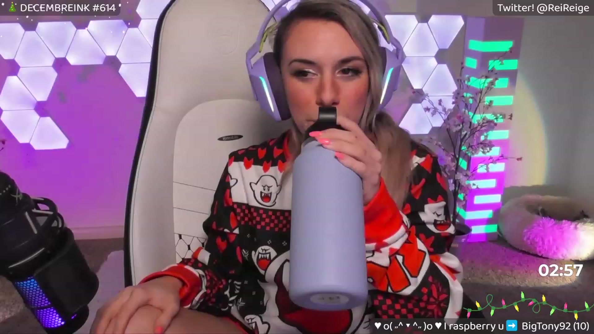 Gallery image thumbnail from Reige's myfreecams stream on, 12/31/2023, 09:04 image 2 of 20