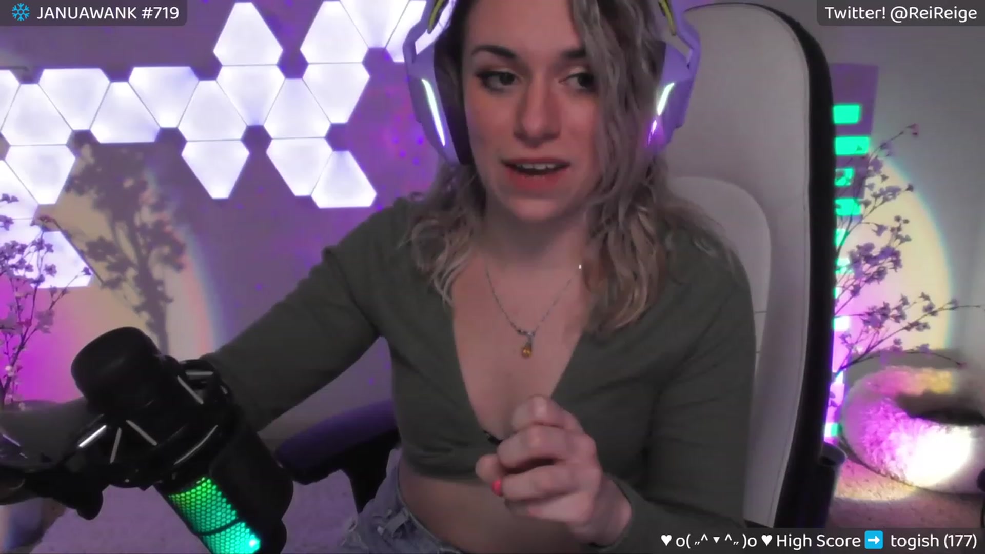 Gallery image thumbnail from Reige's myfreecams stream on, 01/21/2024, 12:07 image 3 of 20