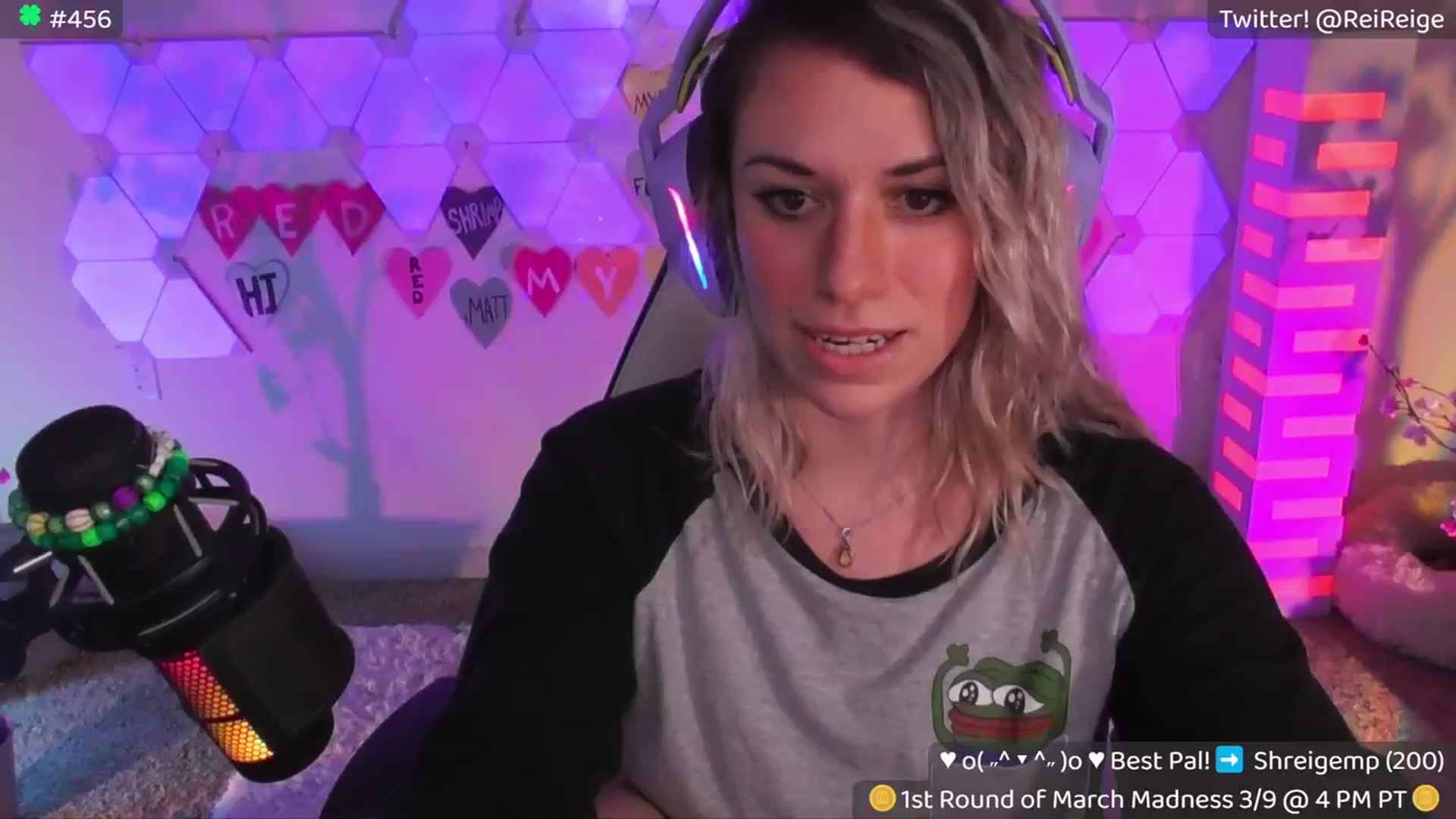 Gallery image thumbnail from Reige's myfreecams stream on, 03/03/2024, 09:21 image 6 of 20