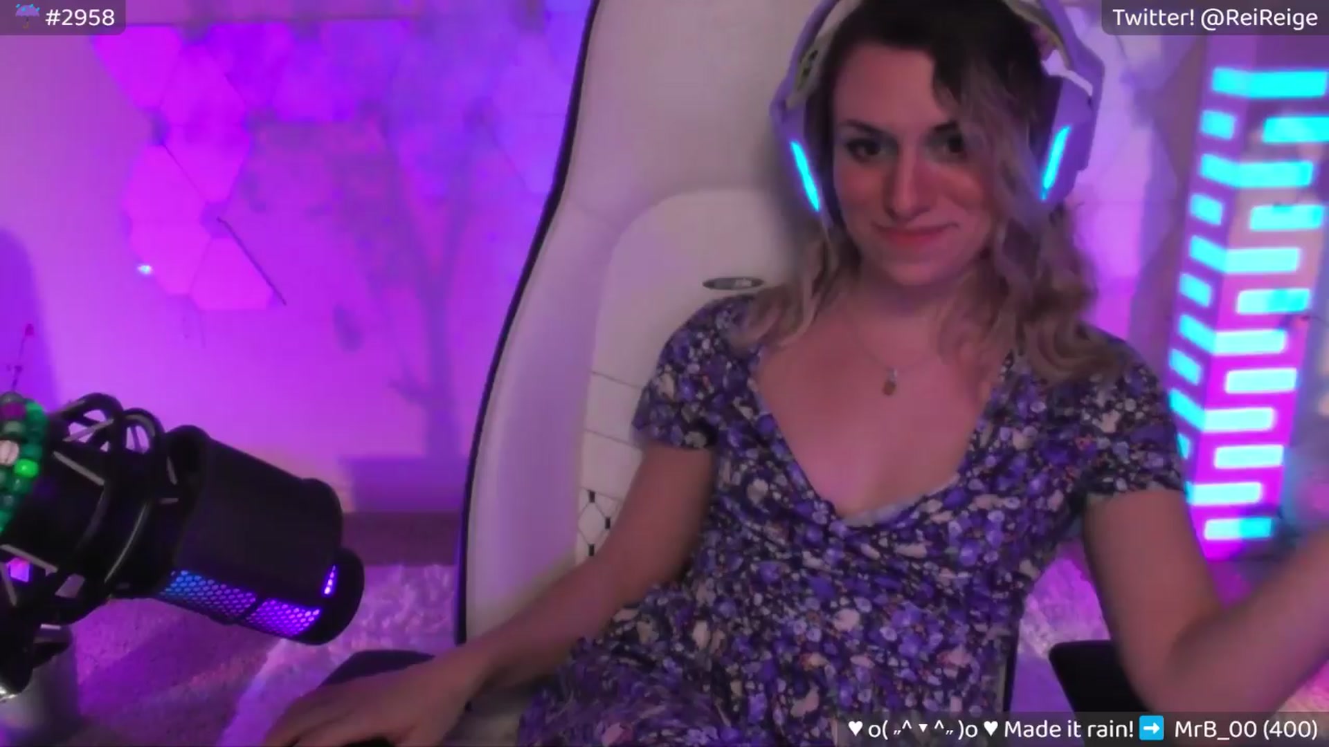 Gallery image thumbnail from Reige's myfreecams stream on, 04/03/2024, 07:07 image 6 of 20