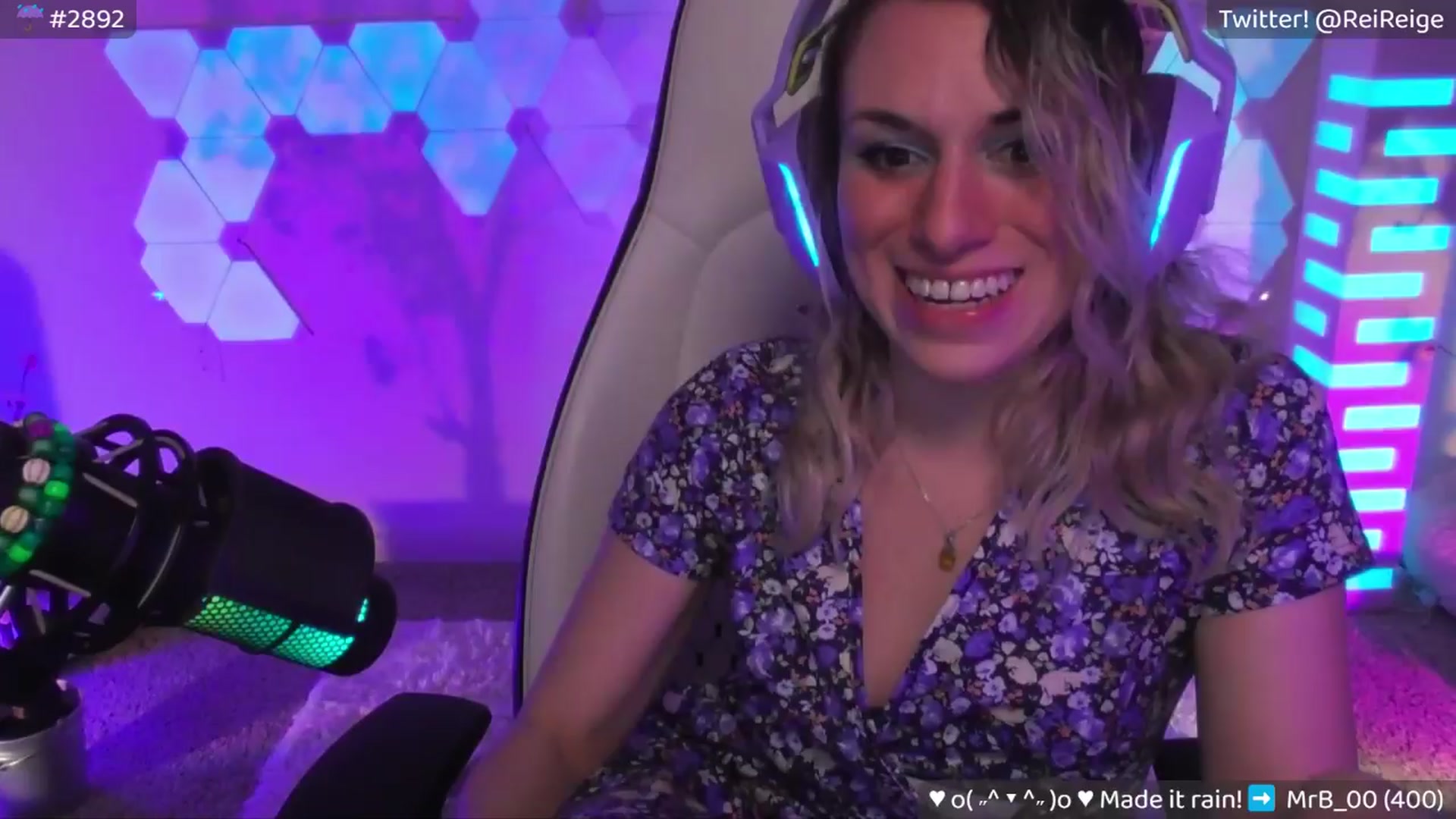 Gallery image thumbnail from Reige's myfreecams stream on, 04/03/2024, 07:07 image 17 of 20