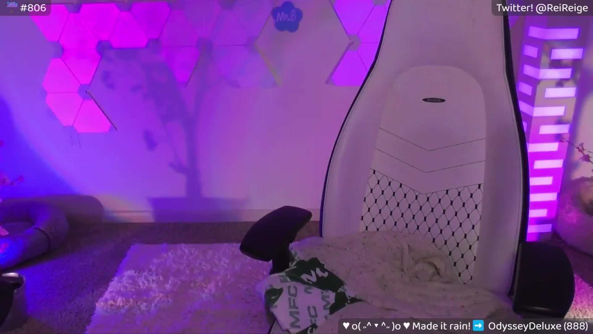 Gallery image thumbnail from Reige's myfreecams stream on, 04/05/2024, 12:10 image 1 of 20