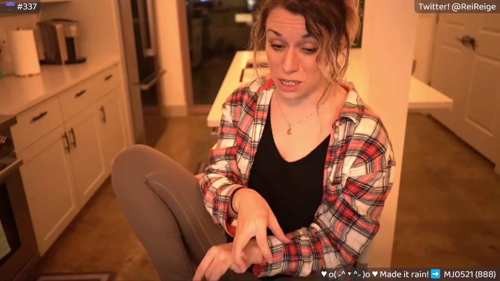 Gallery image thumbnail from Reige's myfreecams stream on, 04/09/2024, 04:51 image 5 of 20
