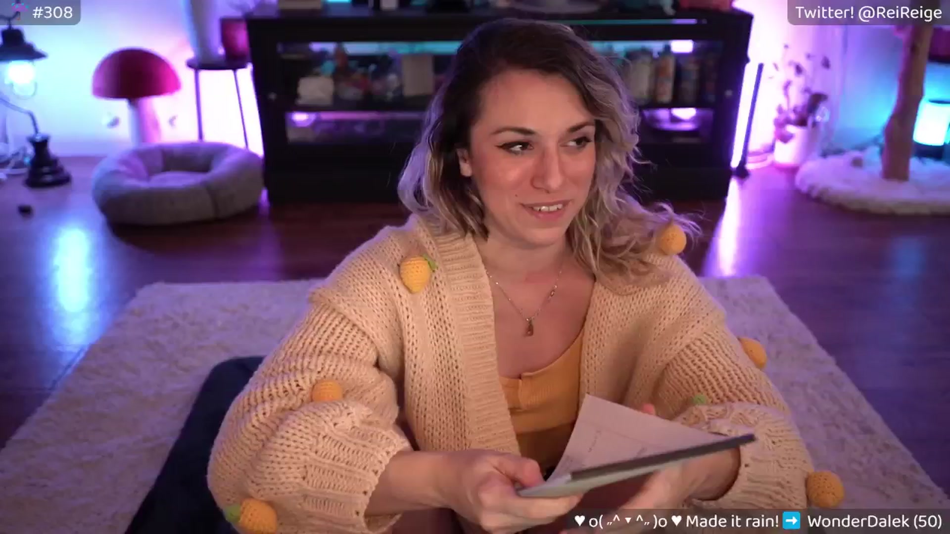 Gallery image thumbnail from Reige's myfreecams stream on, 04/19/2024, 08:21 image 13 of 20