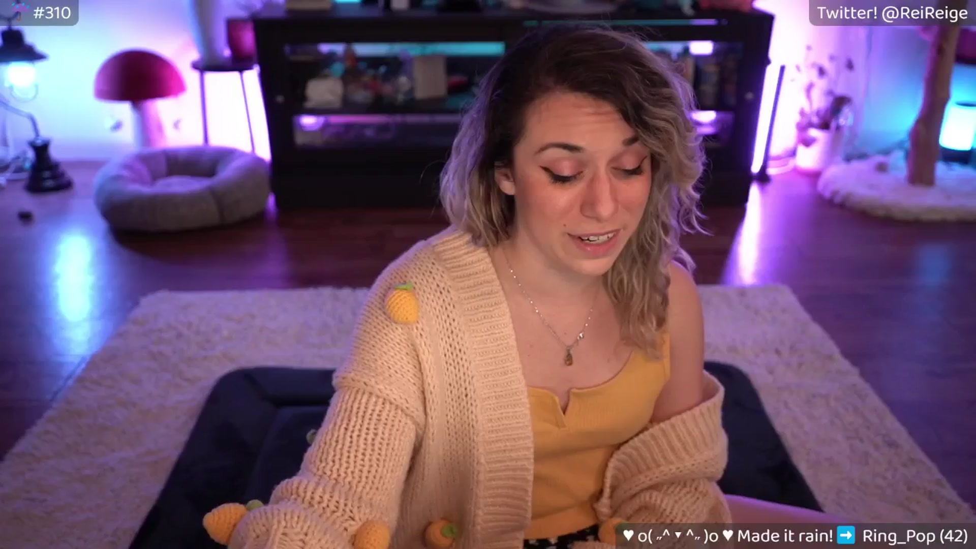 Gallery image thumbnail from Reige's myfreecams stream on, 04/19/2024, 08:21 image 4 of 20