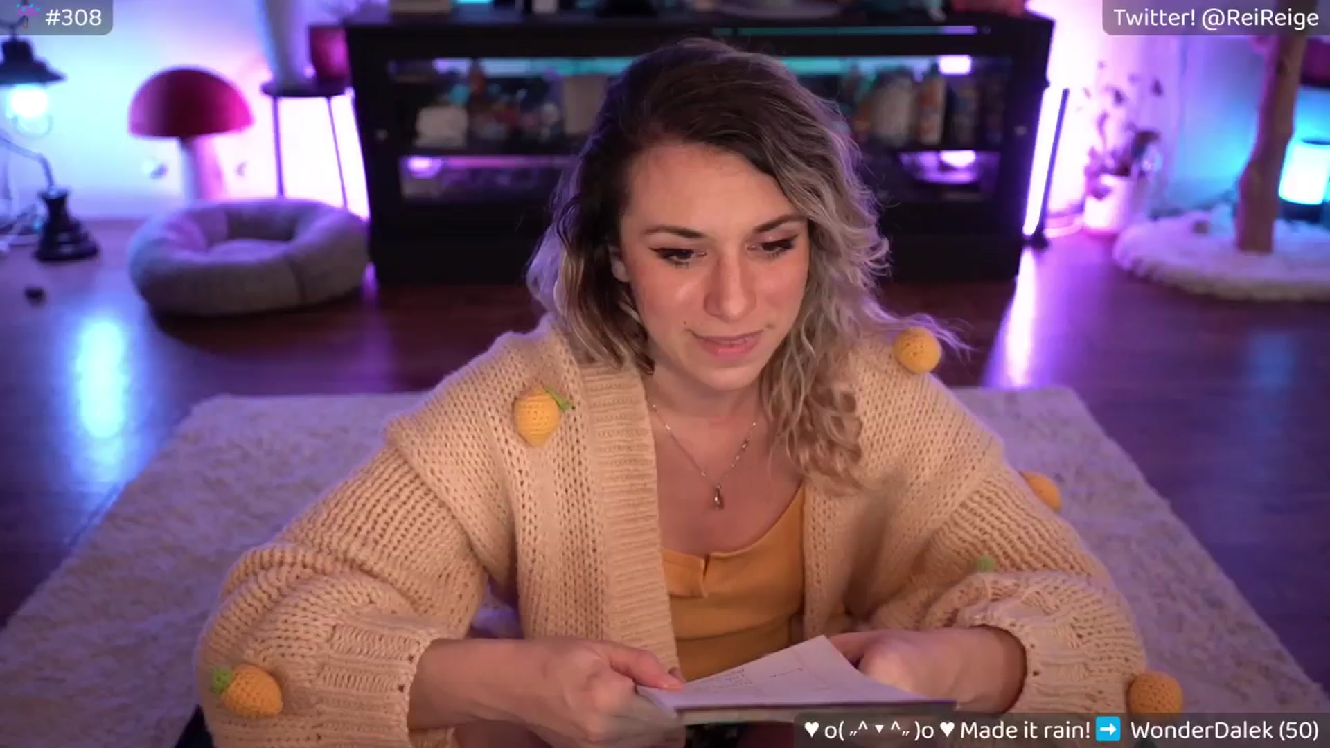 Gallery image thumbnail from Reige's myfreecams stream on, 04/19/2024, 08:21 image 14 of 20