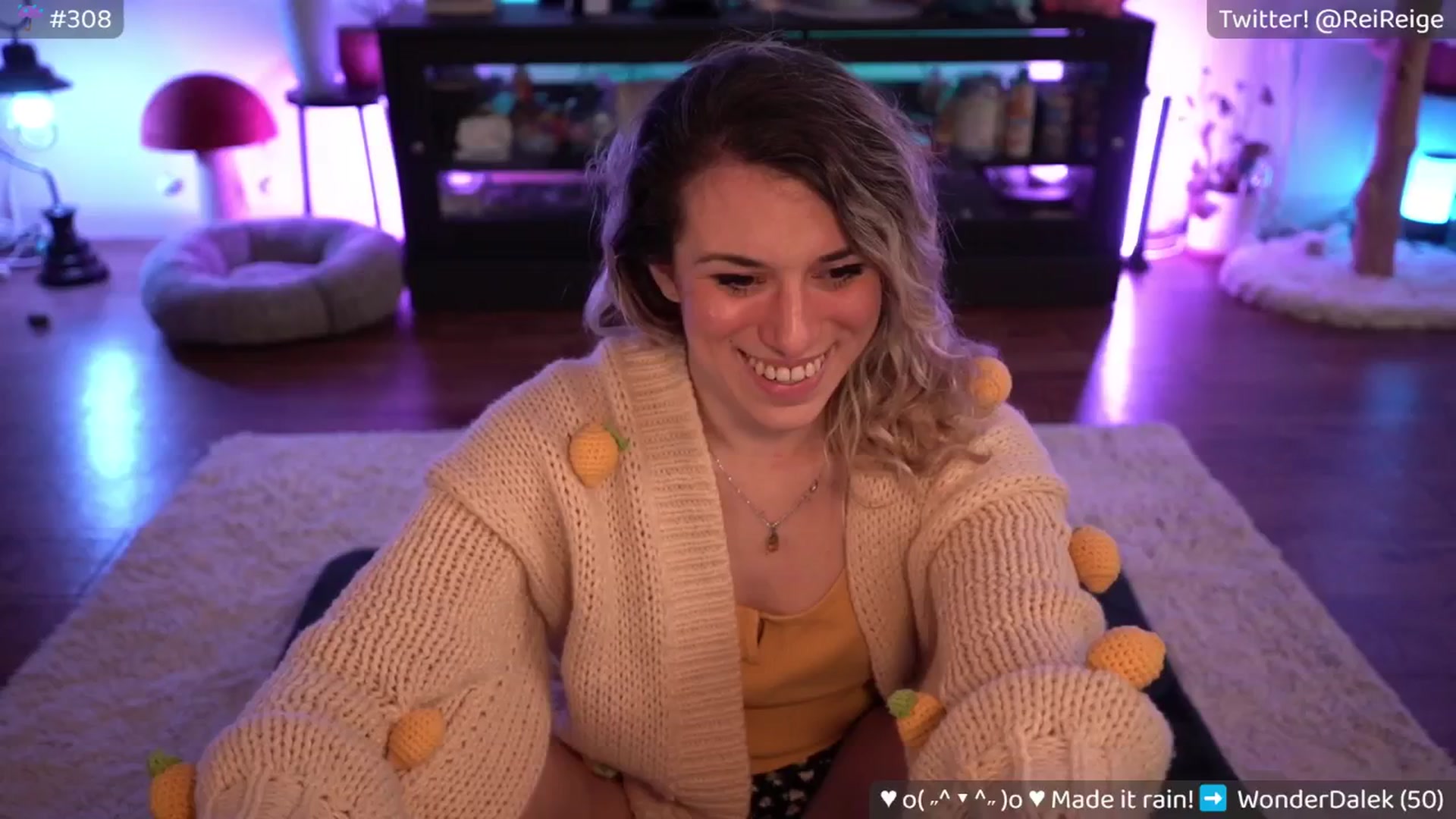 Gallery image thumbnail from Reige's myfreecams stream on, 04/19/2024, 08:21 image 15 of 20