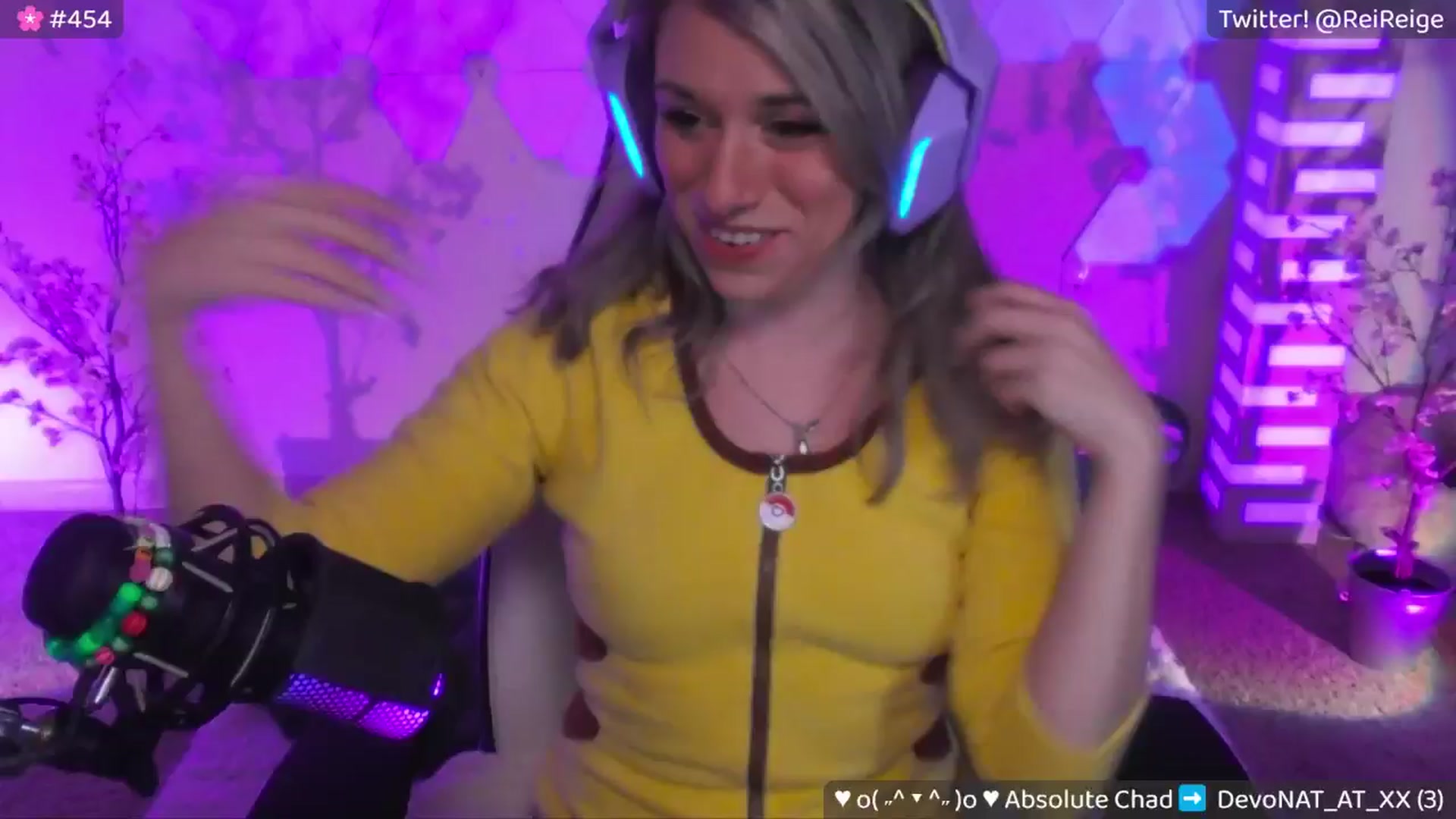 Gallery image thumbnail from Reige's myfreecams stream on, 05/10/2024, 06:38 image 2 of 20
